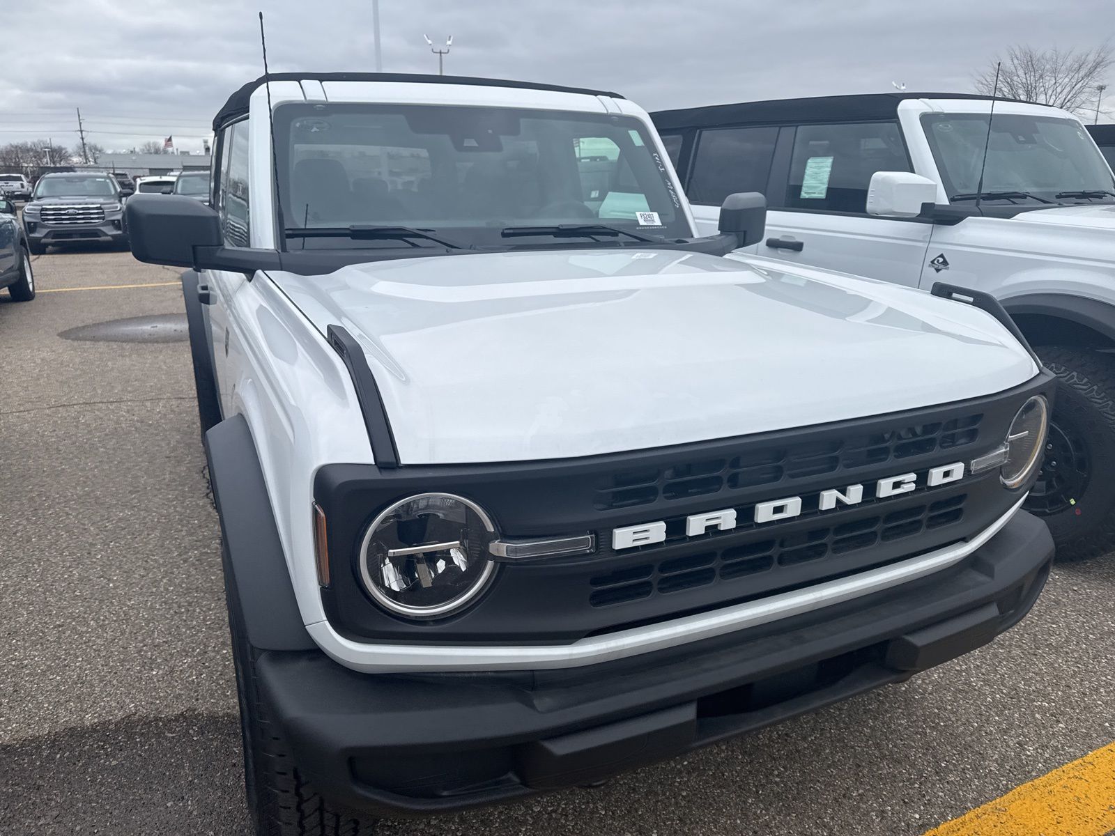 Thumbnail: 2025 Ford Bronco - 16
