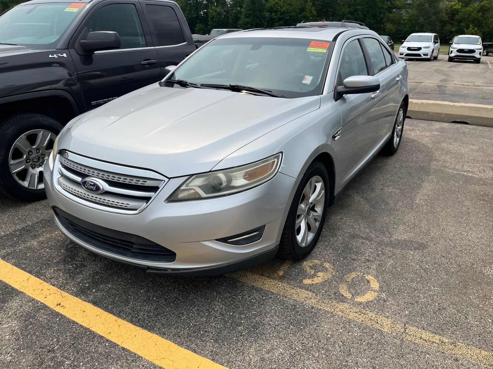 Used 2011 Ford Taurus SEL with VIN 1FAHP2EW2BG125511 for sale in Sterling Heights, MI