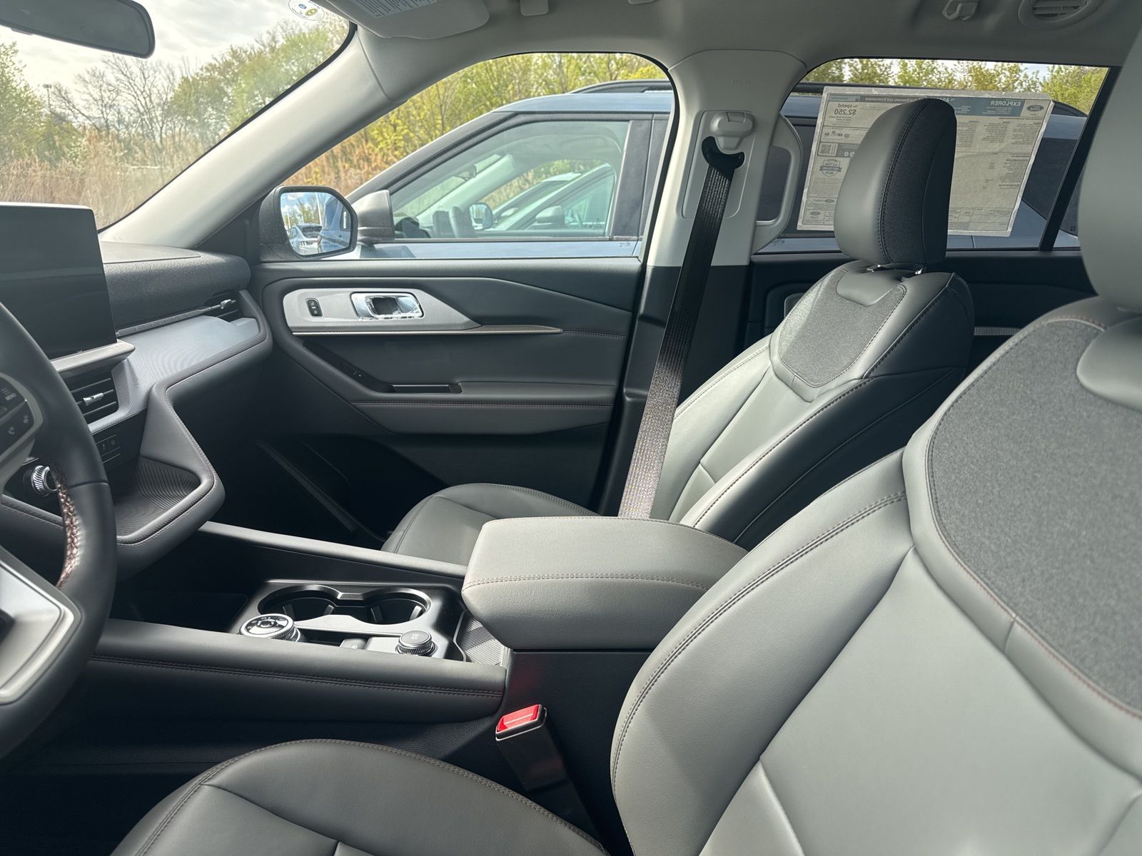 Thumbnail: 2026 Ford Explorer - 29