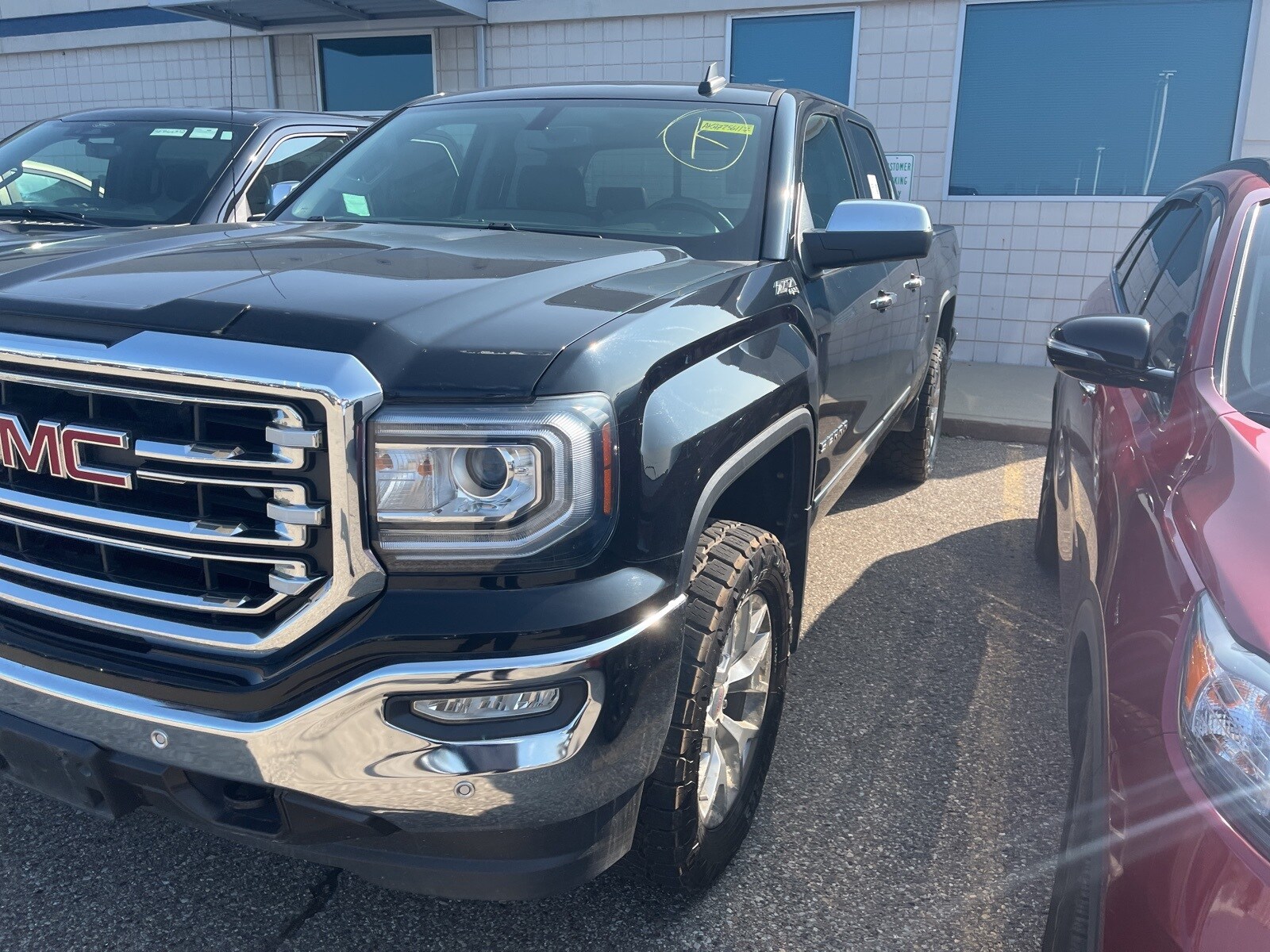 2017 Gmc Sierra 1500 SLT photo 4