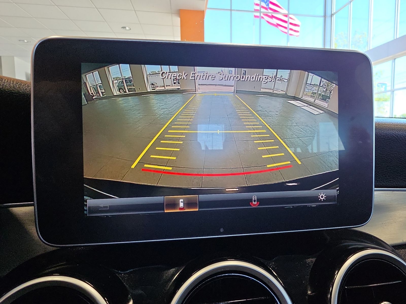 Thumbnail: 2016 Mercedes-Benz C-Class - 31
