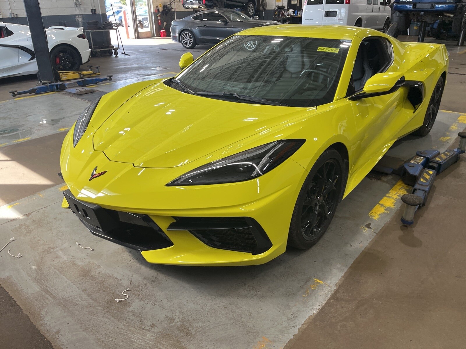 2020 Chevrolet Corvette Stingray photo 3