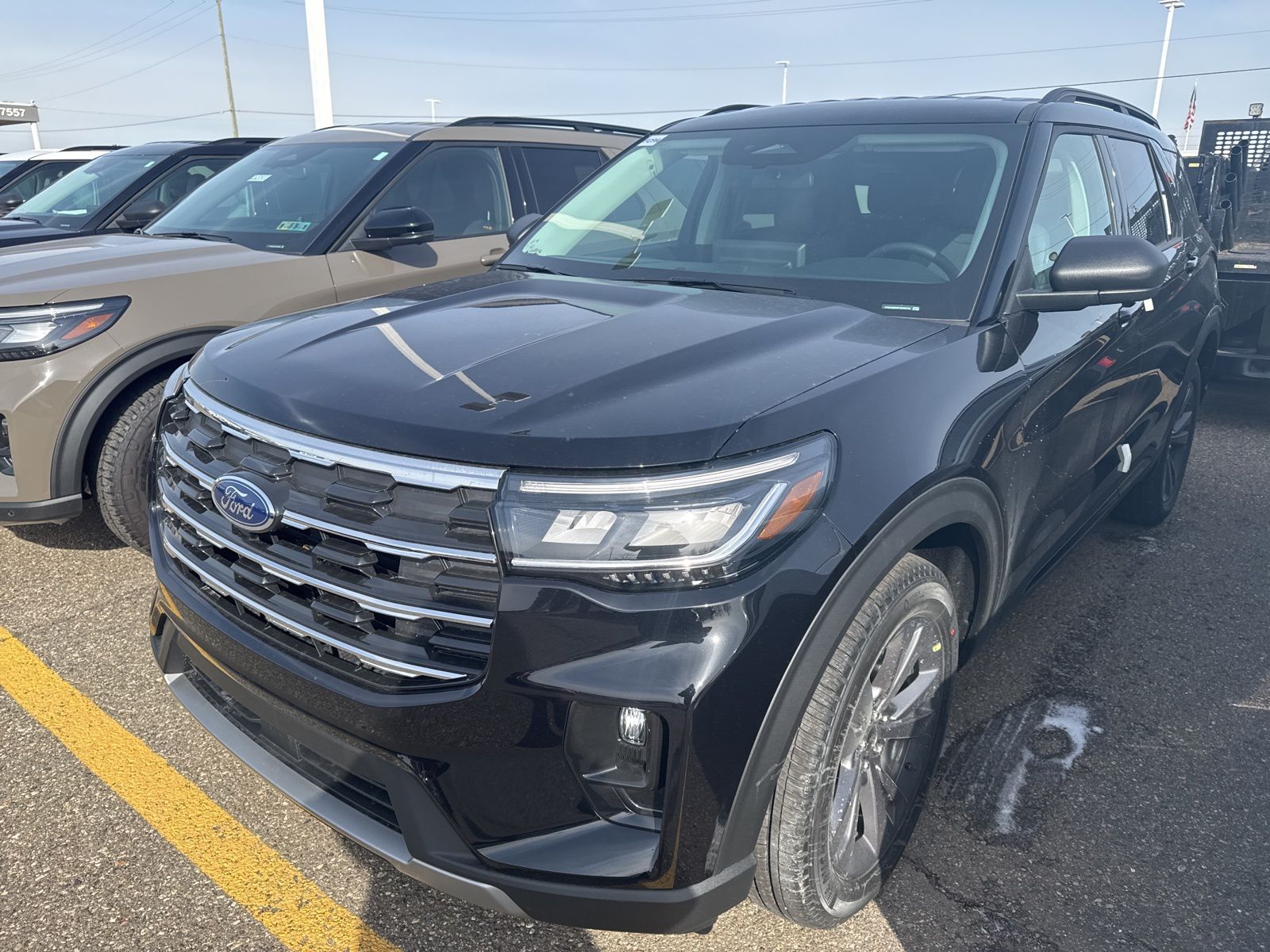 Thumbnail: 2026 Ford Explorer - 2