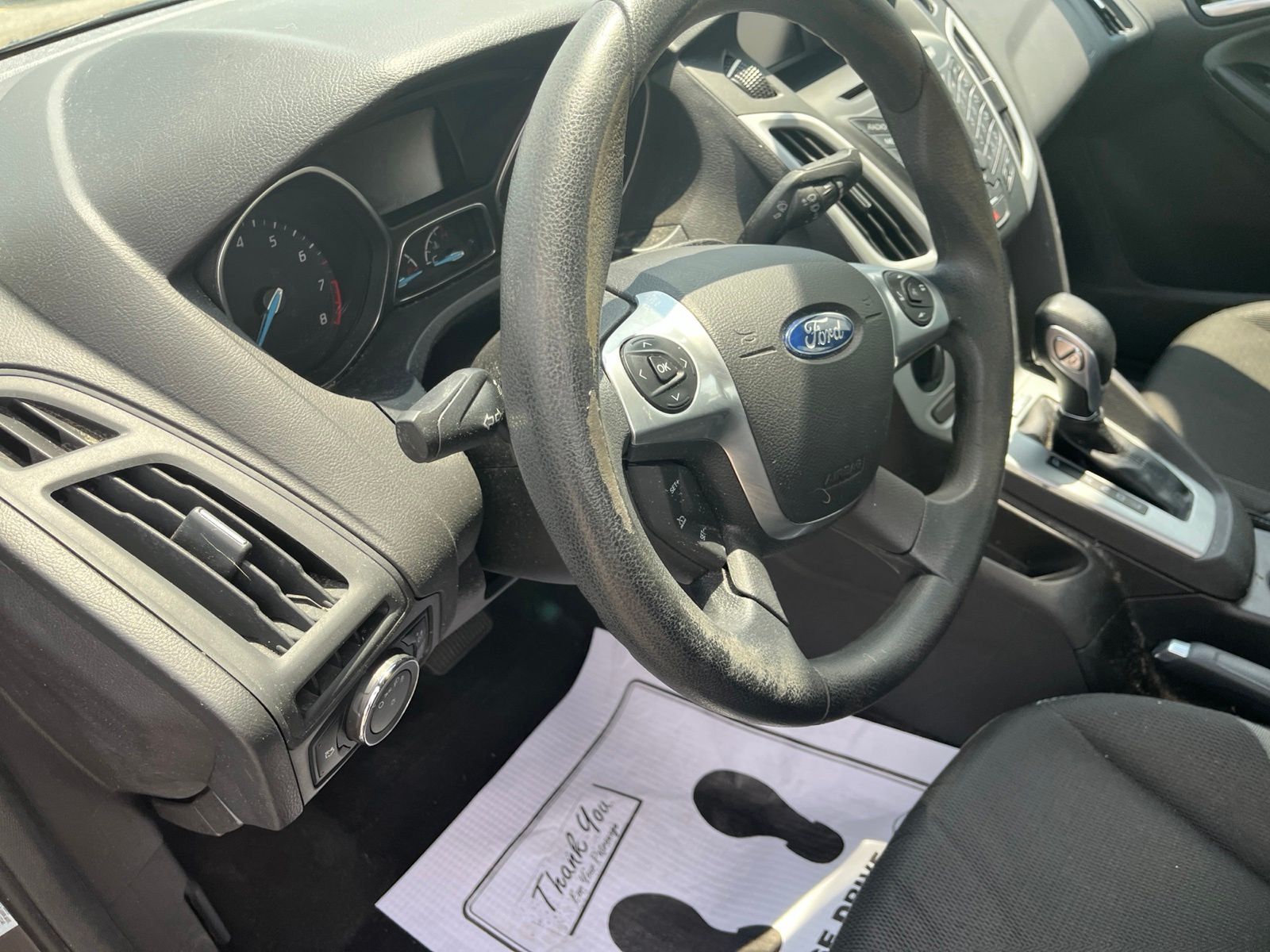 Thumbnail: 2014 Ford Focus - 28