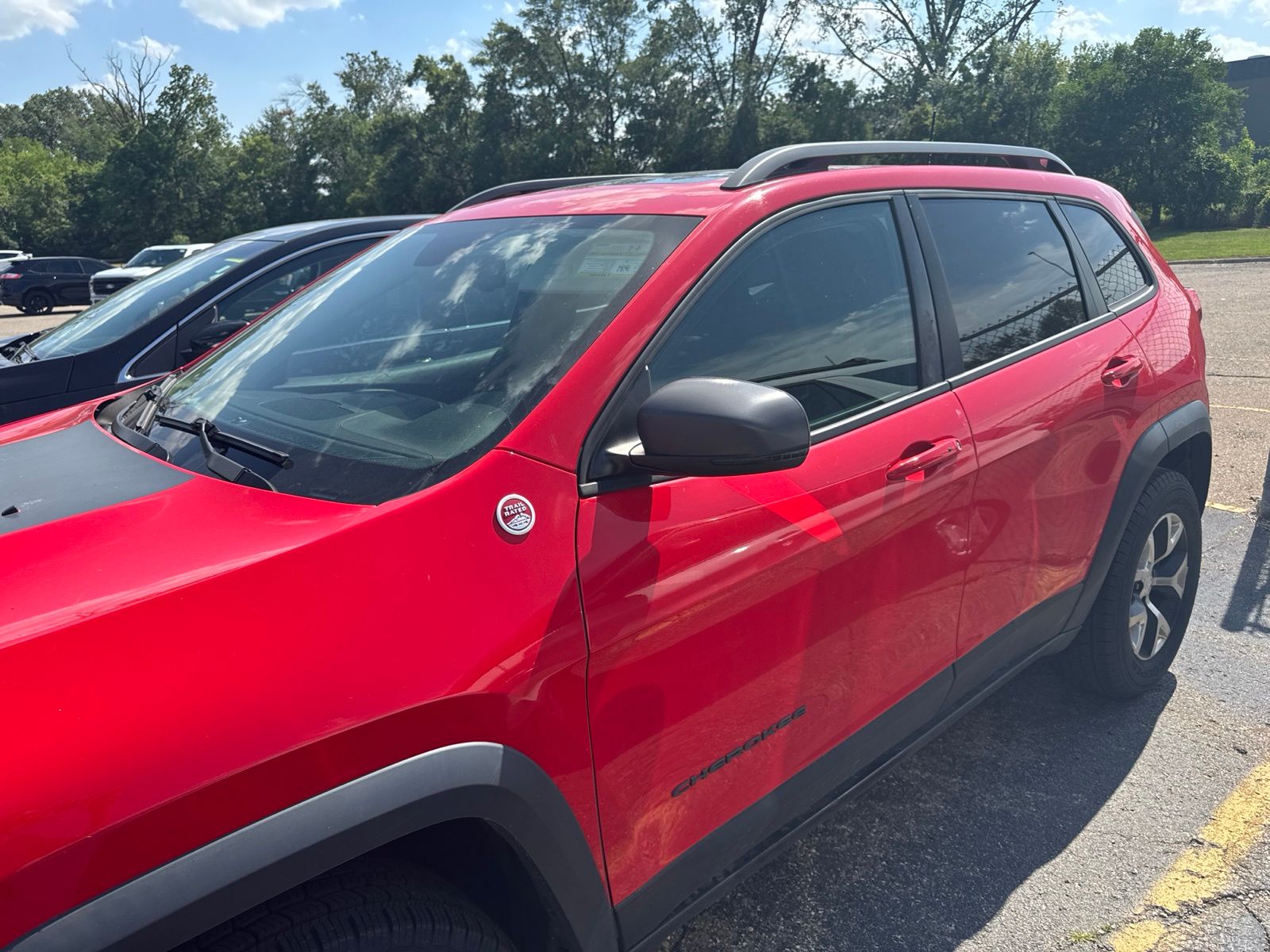 Thumbnail: 2018 Jeep Cherokee - 18