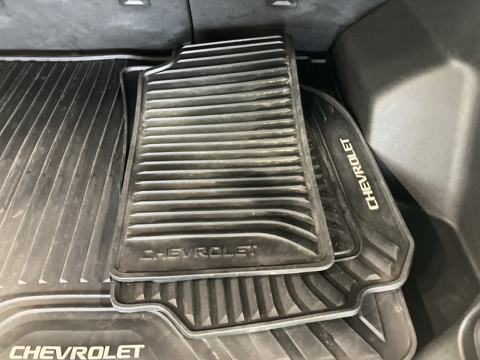 Thumbnail: 2019 Chevrolet Equinox - 28