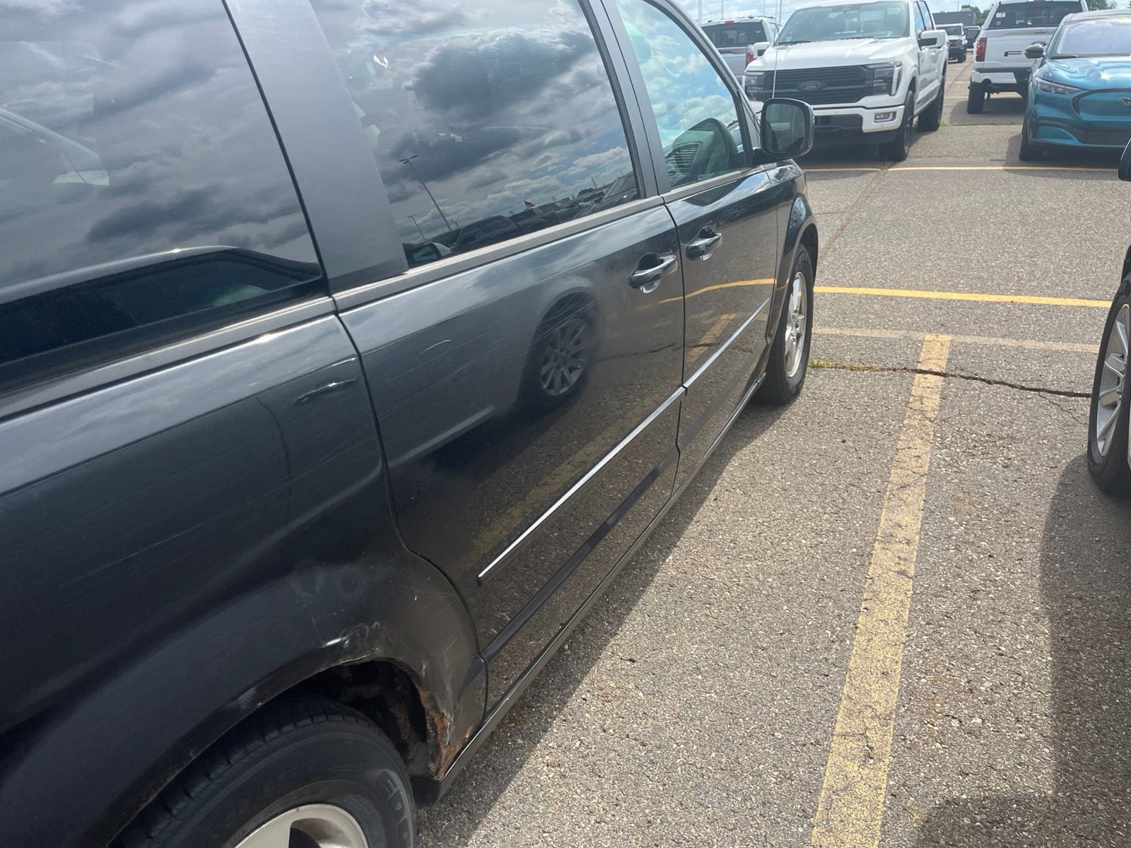 Thumbnail: 2012 Dodge Grand Caravan - 16