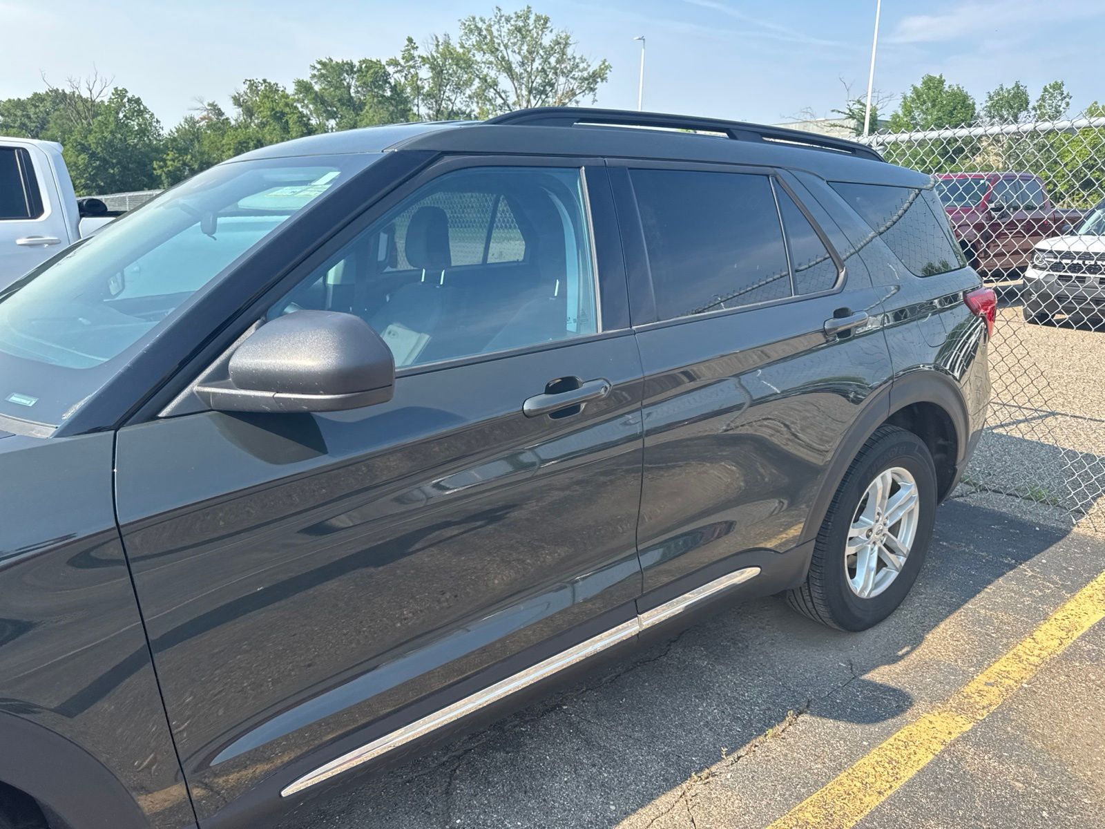 Thumbnail: 2023 Ford Explorer - 16
