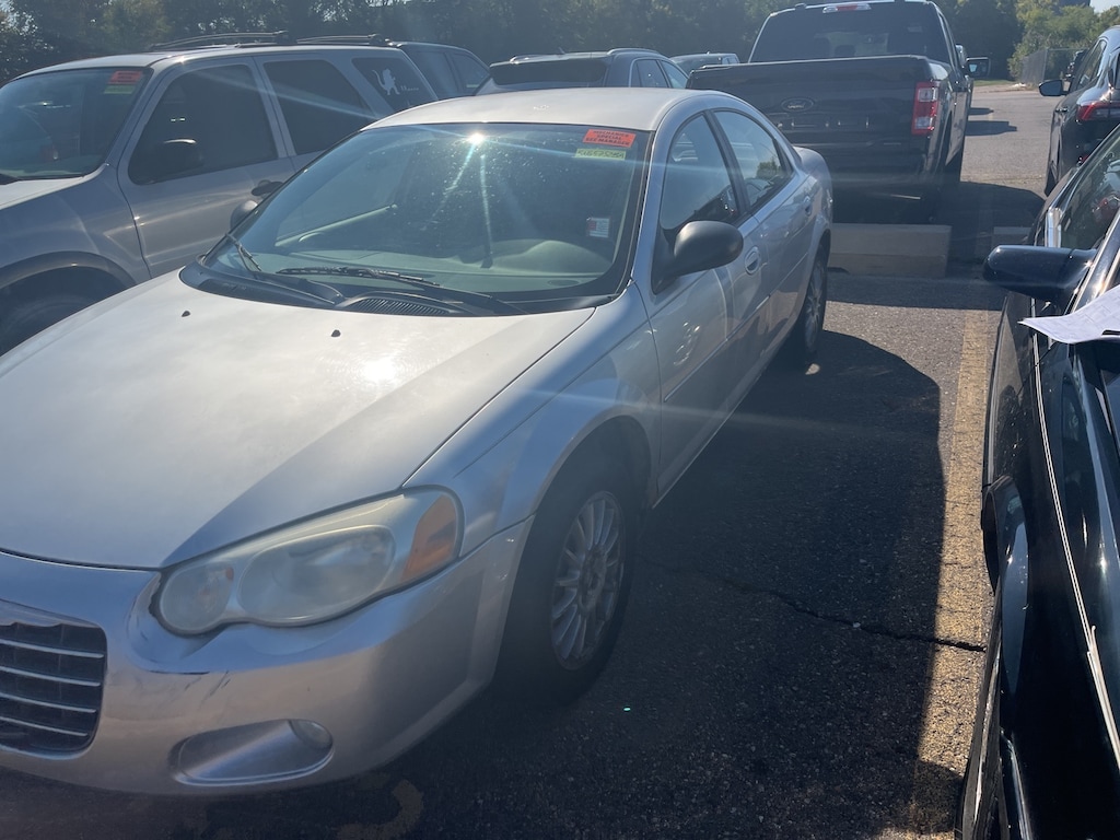 Used 2005 Chrysler Sebring Touring Sedan