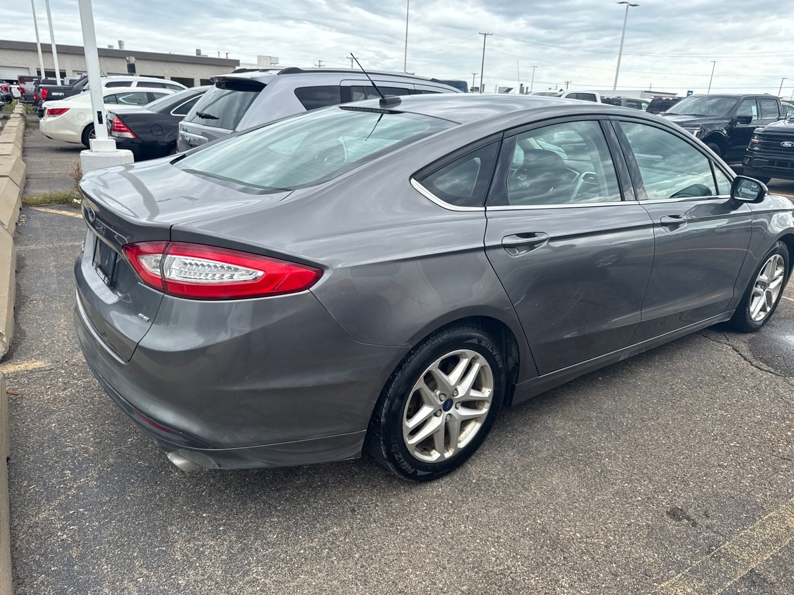 Thumbnail: 2014 Ford Fusion - 25