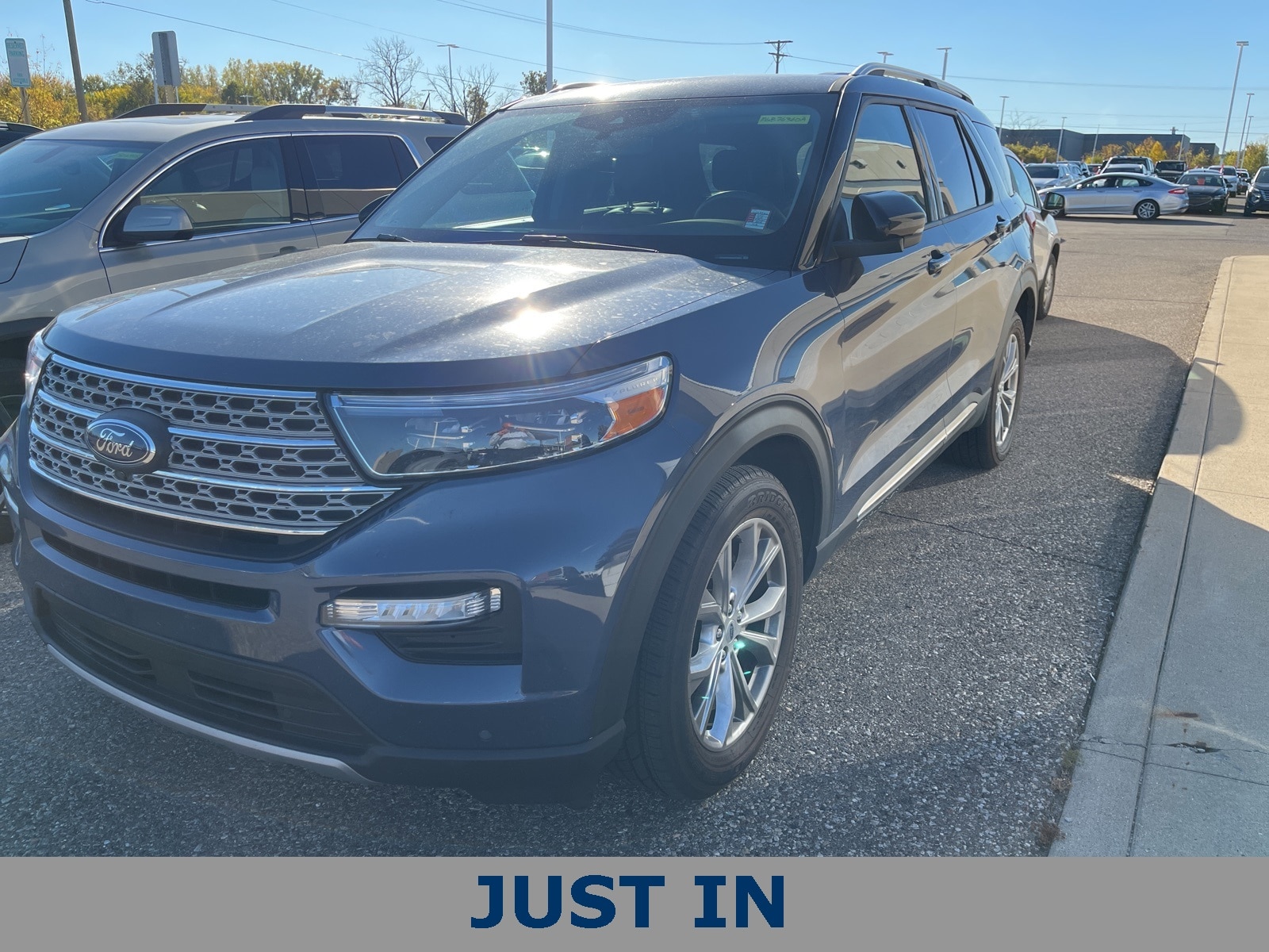 2021 Ford Explorer SUV  2021 Ford Explorer SUV