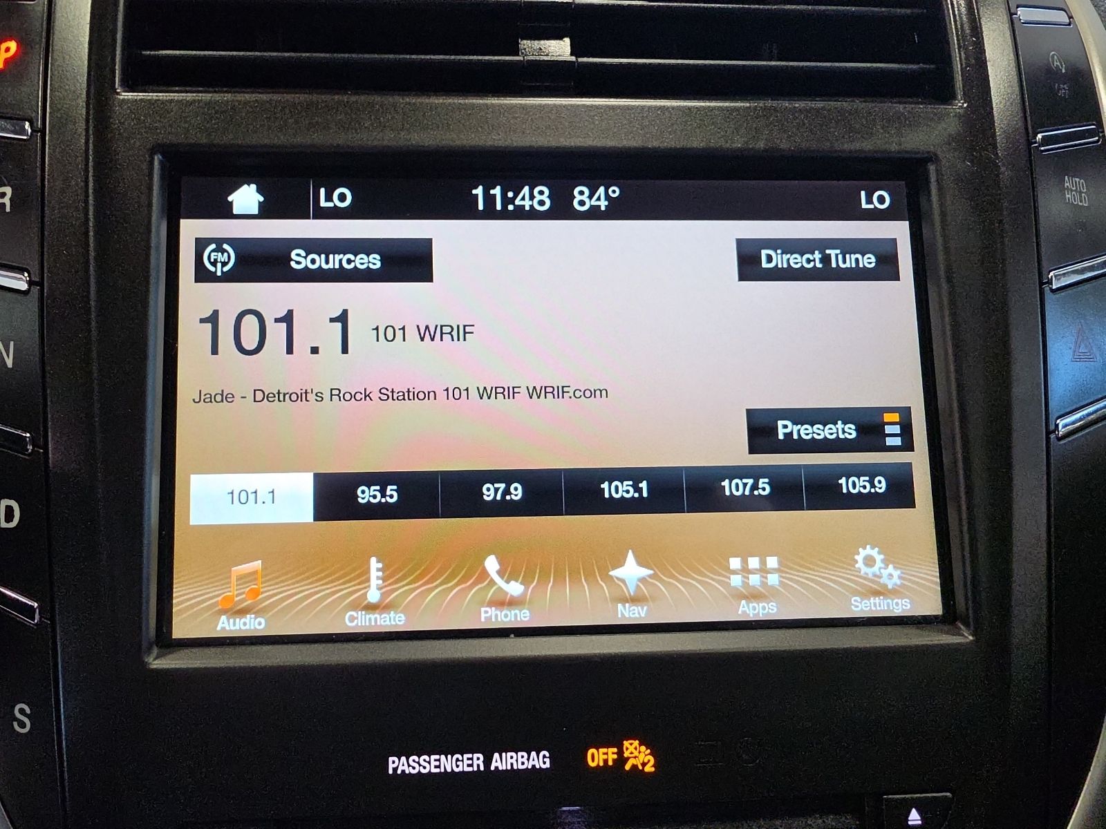 Thumbnail: 2017 Lincoln MKC - 29