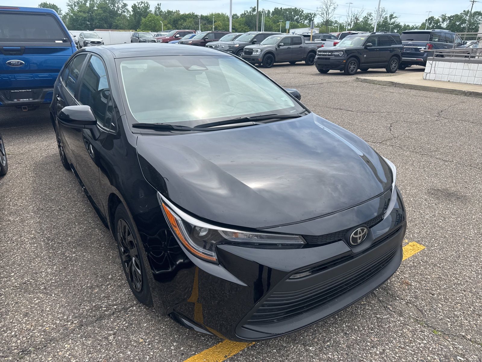 Thumbnail: 2024 Toyota Corolla - 9