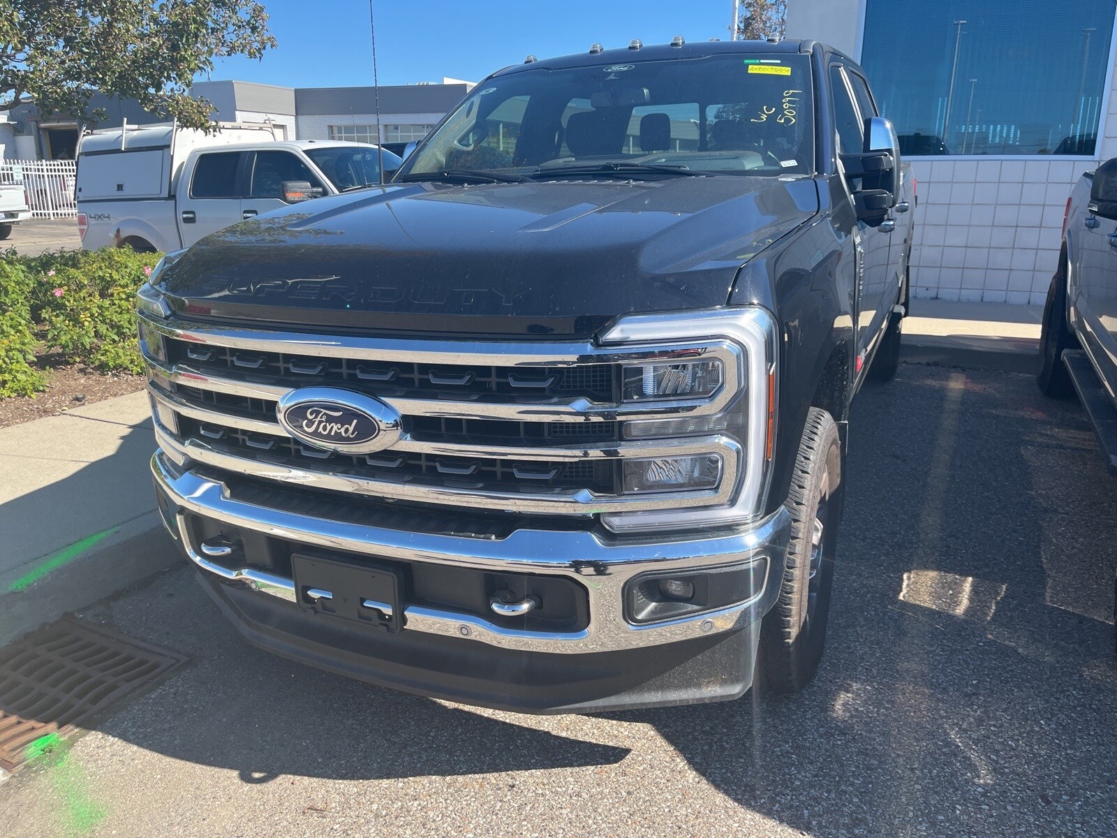 2024 Ford F-350 photo 3