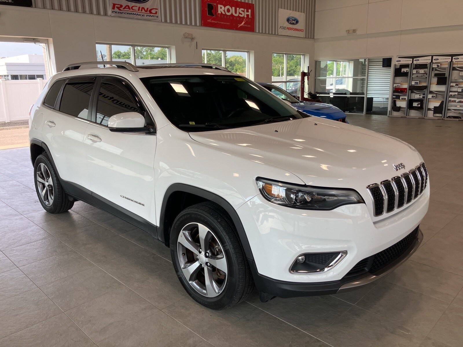 2020 Jeep Cherokee Limited photo 3