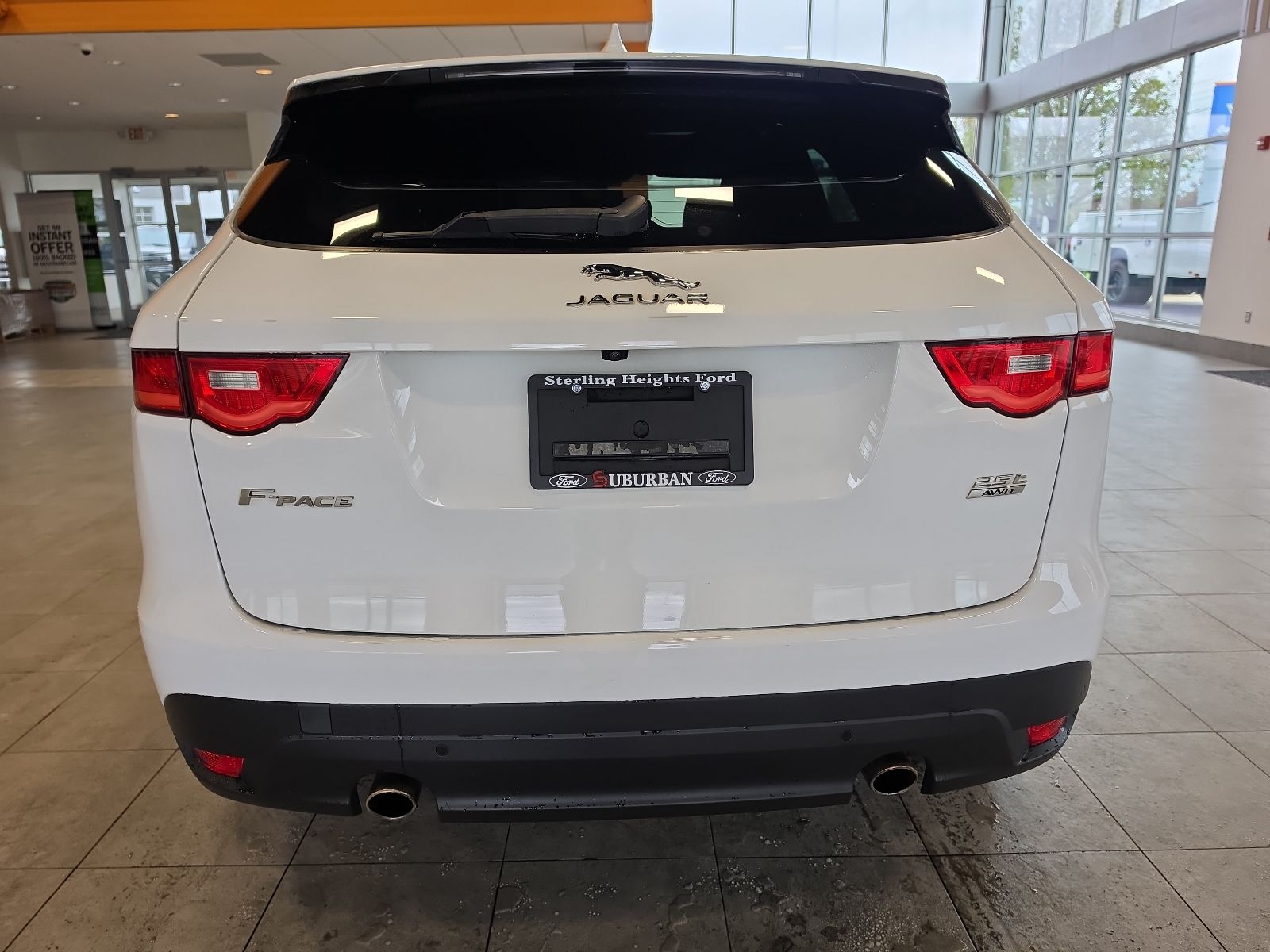 Thumbnail: 2019 Jaguar F-Pace - 13