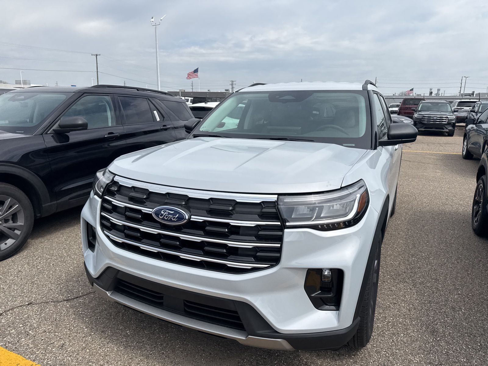 Thumbnail: 2026 Ford Explorer - 2