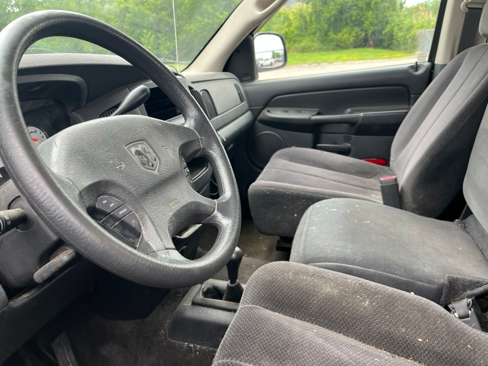 Thumbnail: 2003 Dodge Ram 1500 - 23