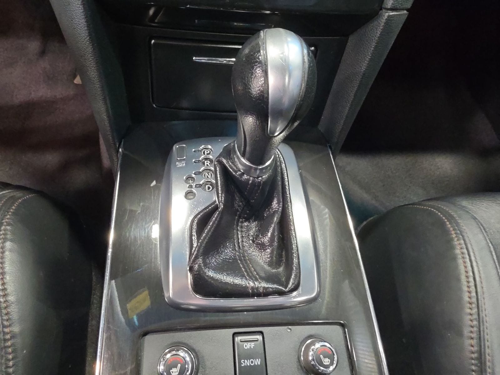Thumbnail: 2013 INFINITI FX37 - 25