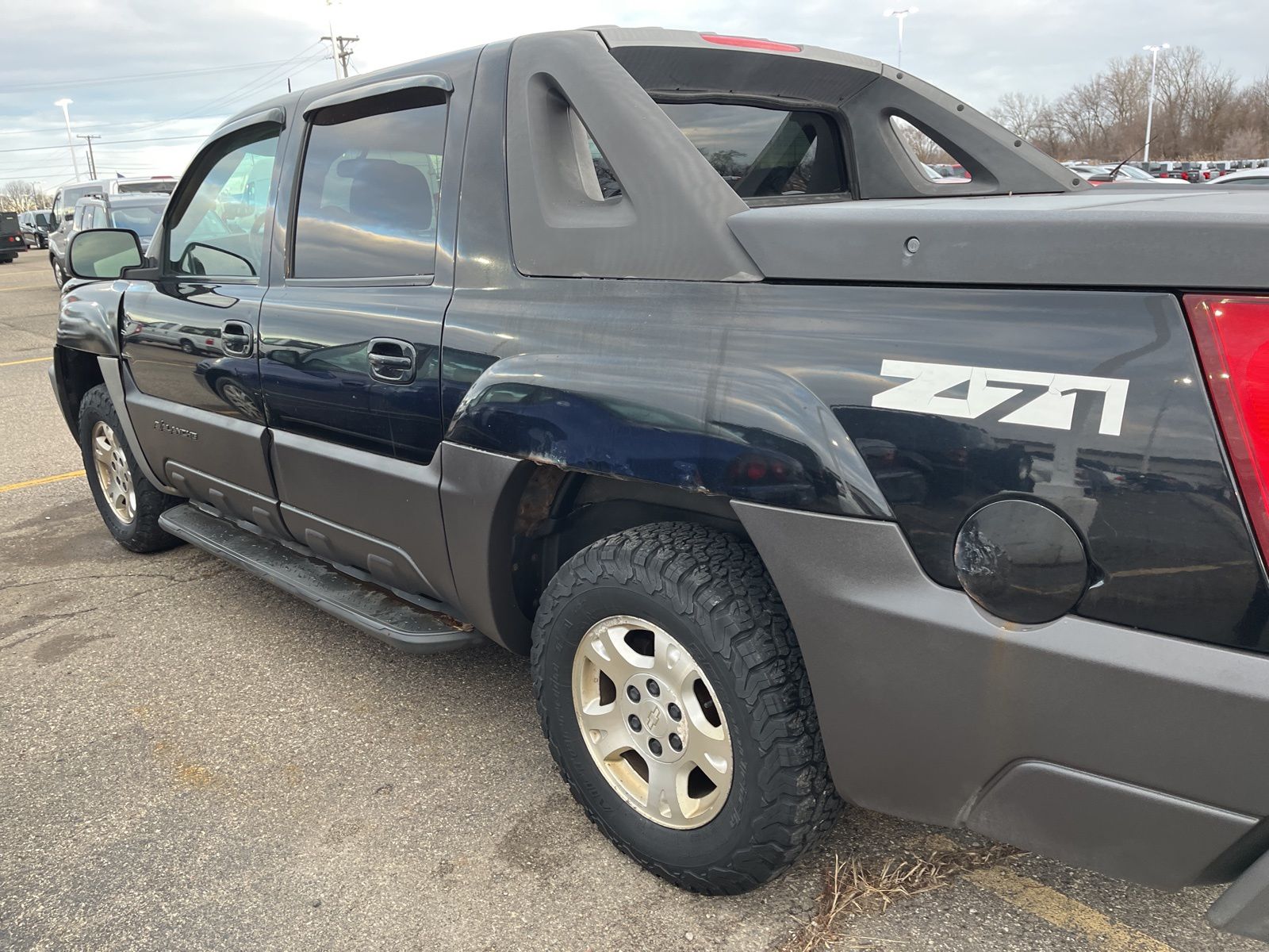 Thumbnail: 2003 Chevrolet Avalanche 1500 - 11
