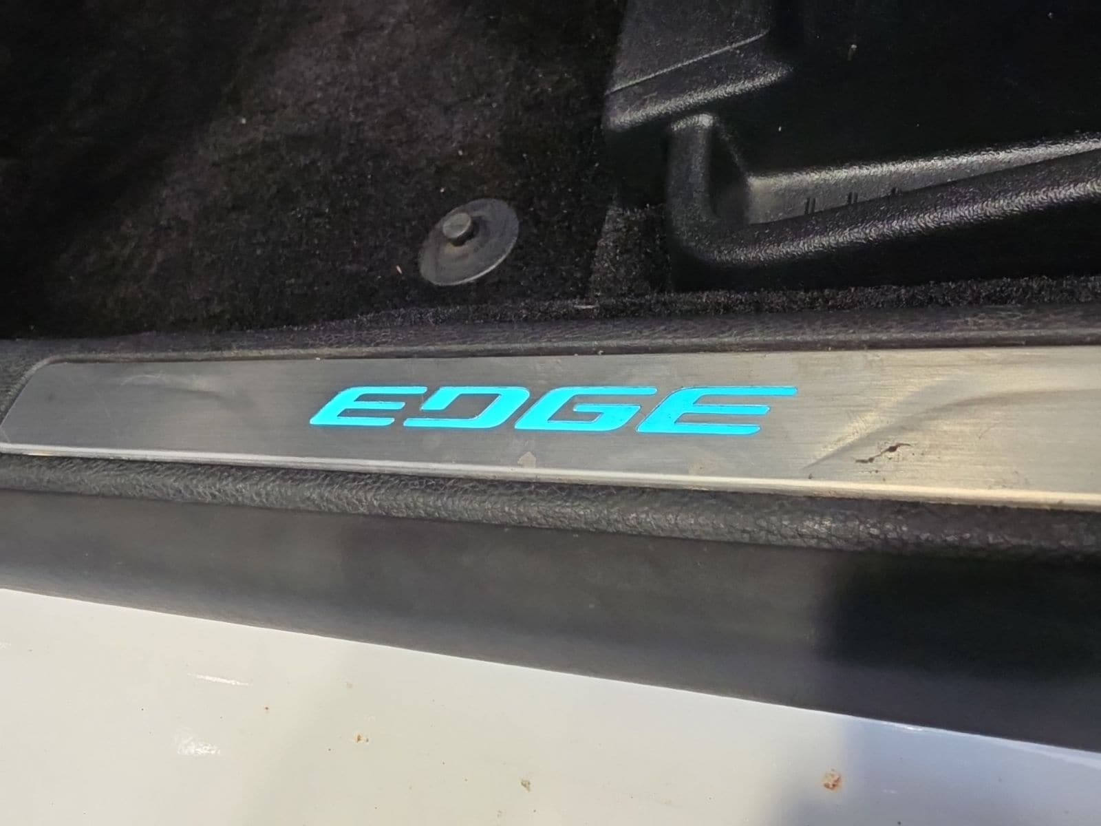 Thumbnail: 2016 Ford Edge - 19