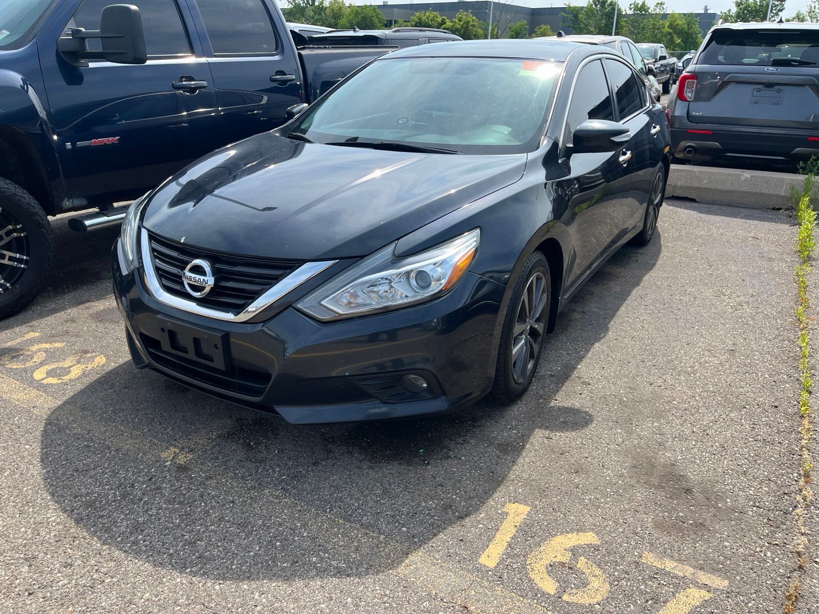 2017 Nissan Altima SV -
                  Sterling Heights, MI