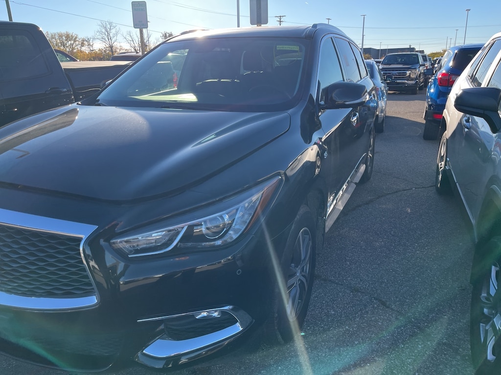 Used 2018 INFINITI QX60 Base SUV