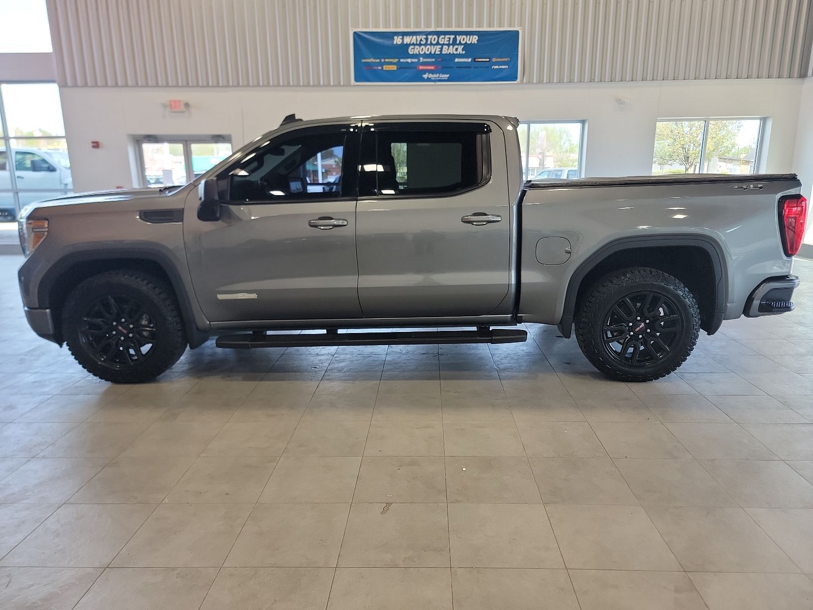 Thumbnail: 2021 GMC Sierra 1500 - 14