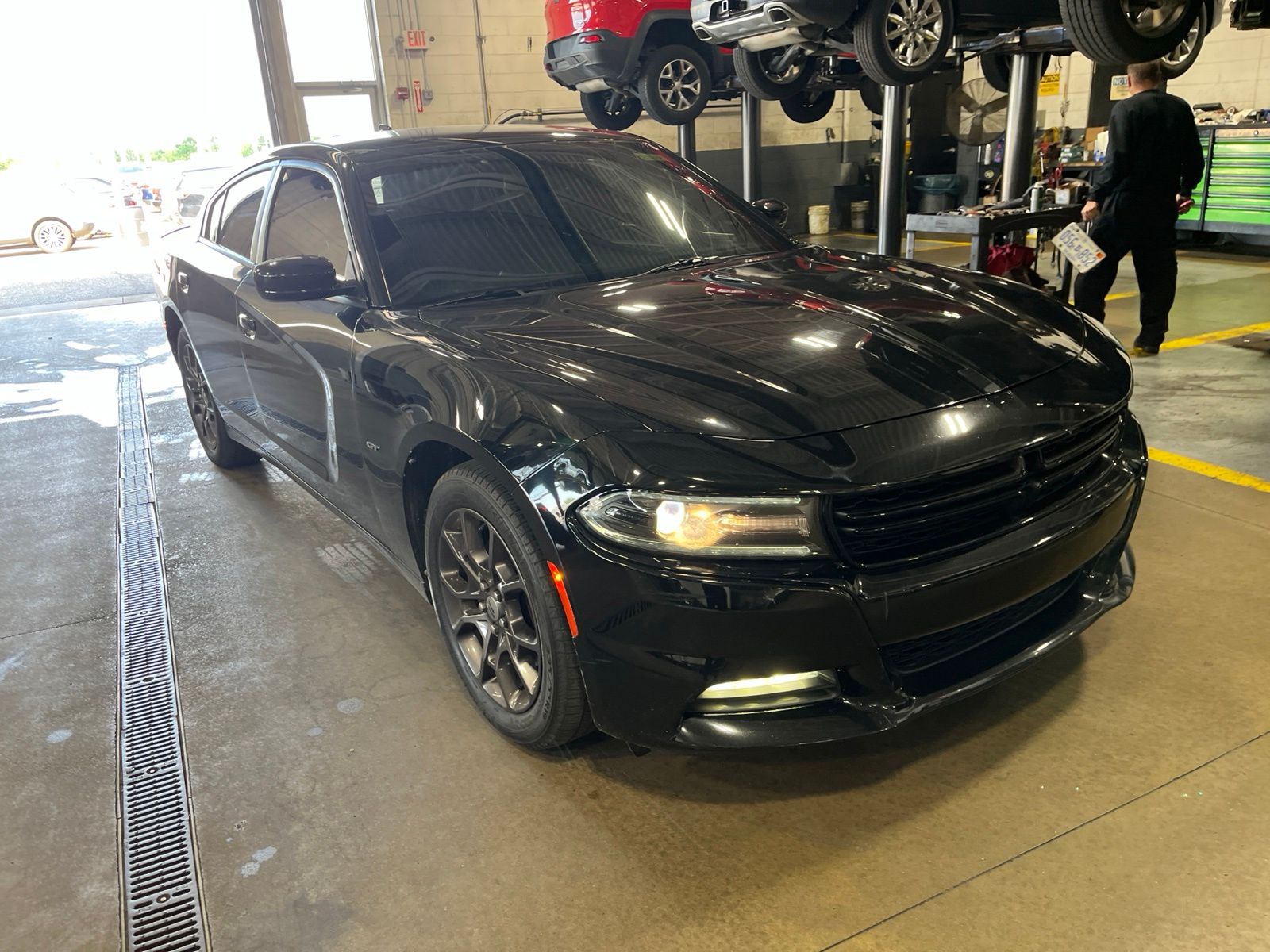 Thumbnail: 2018 Dodge Charger - 23