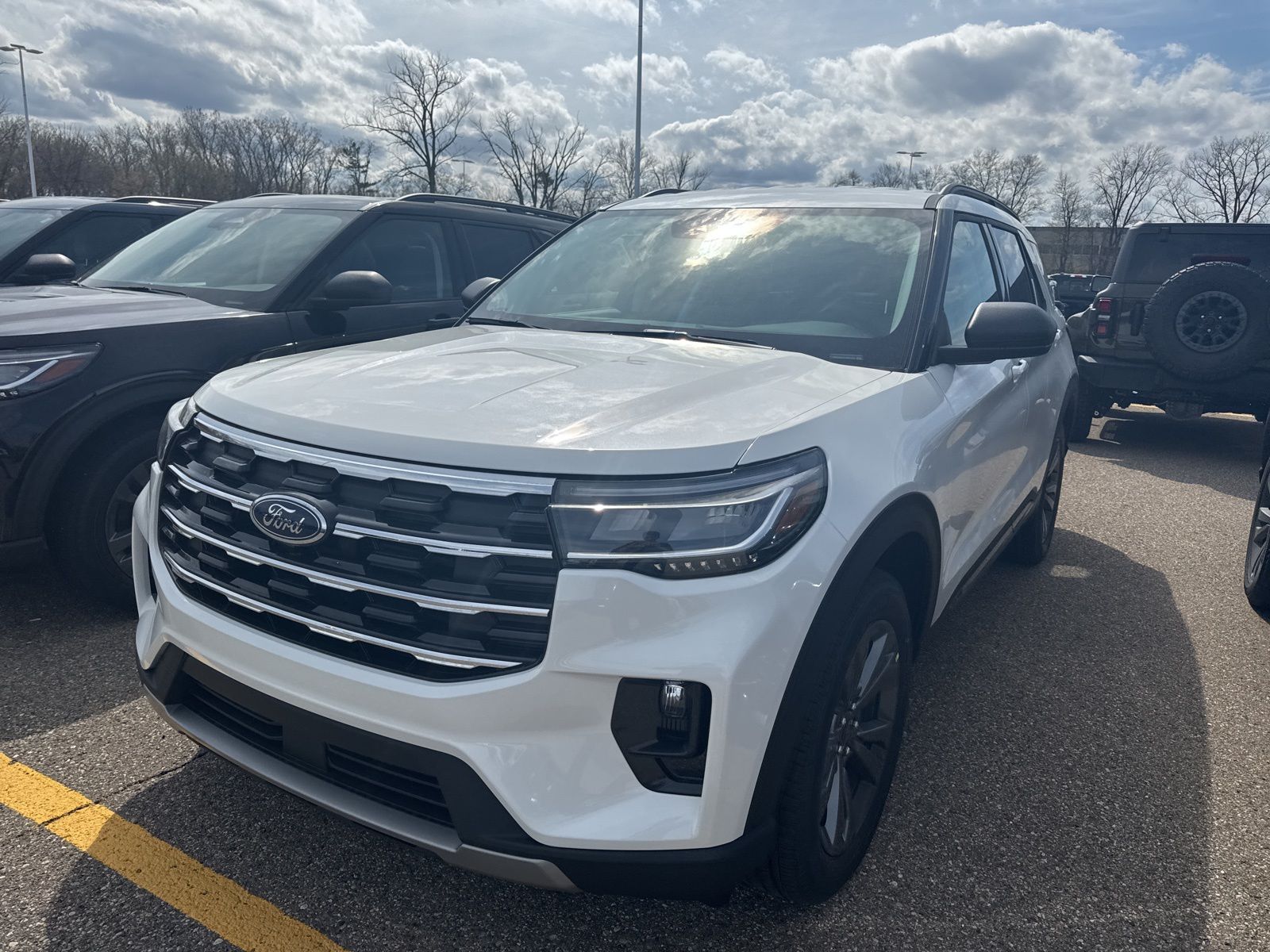 Thumbnail: 2026 Ford Explorer - 3