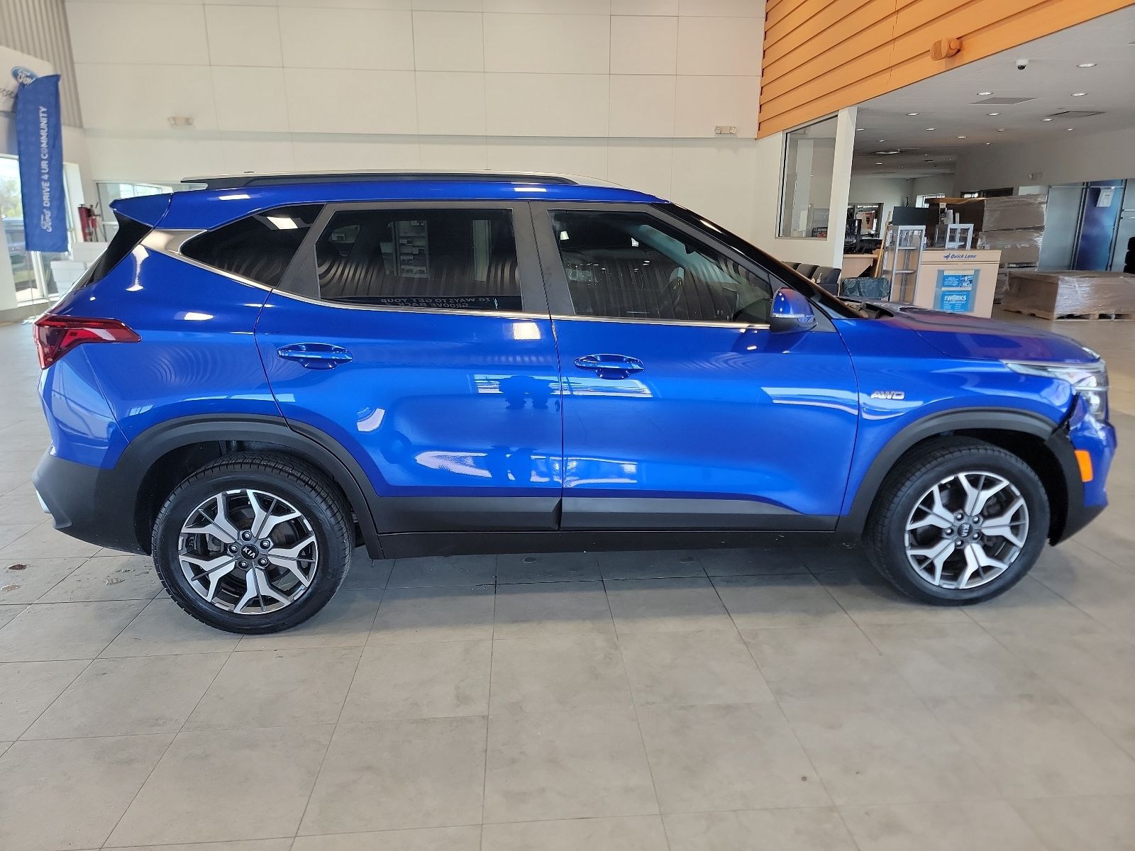 Thumbnail: 2021 Kia Seltos - 4