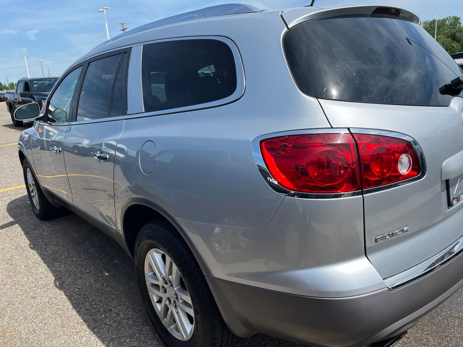 Thumbnail: 2012 Buick Enclave - 9