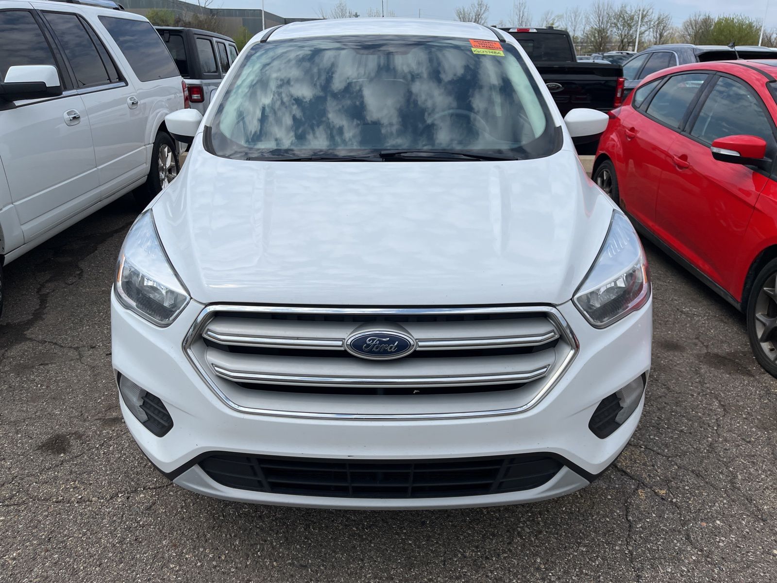 Thumbnail: 2019 Ford Escape - 21