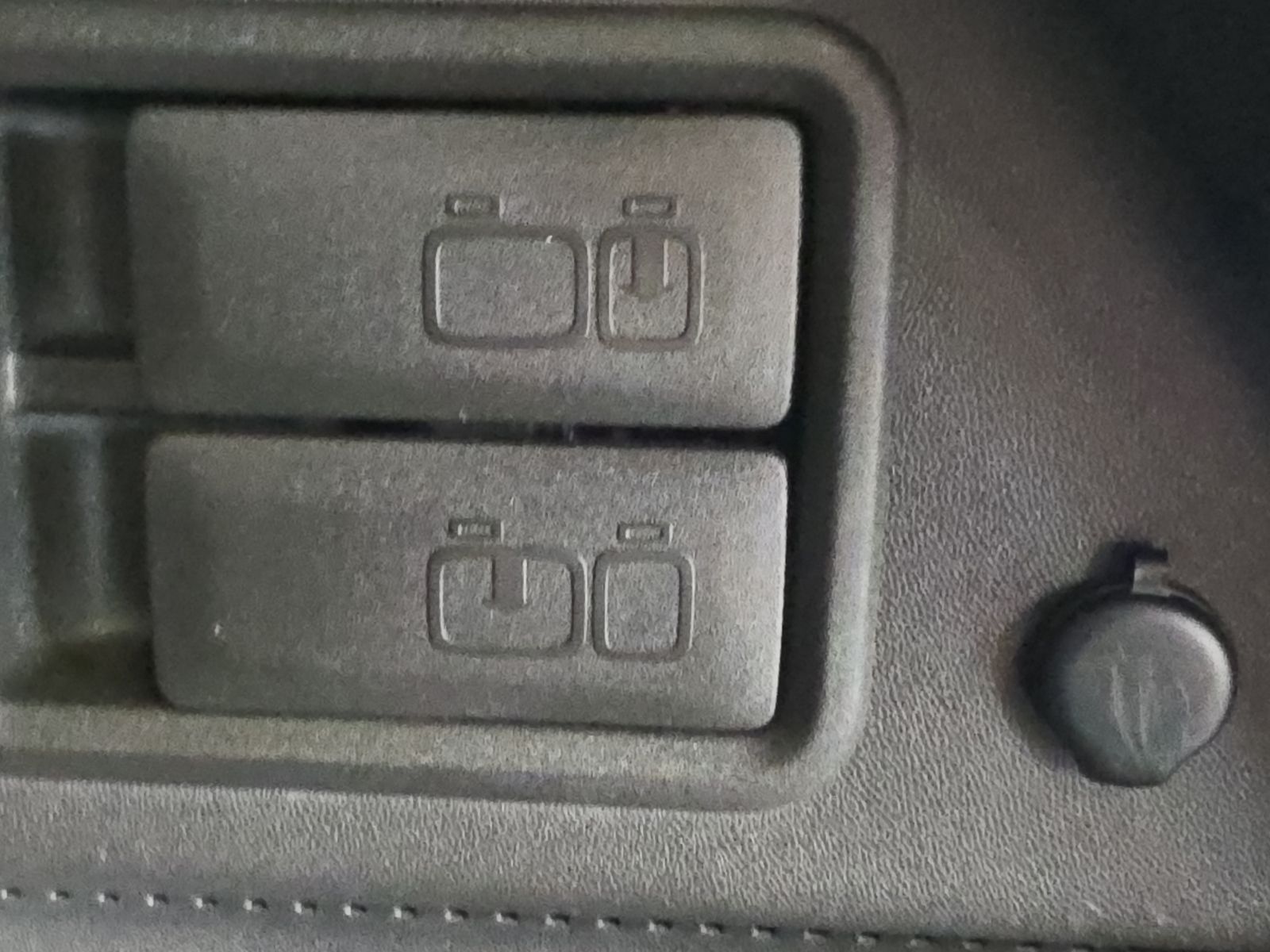 Thumbnail: 2021 GMC Terrain - 38