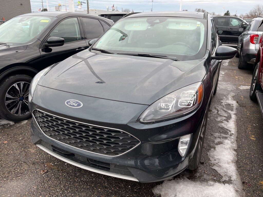 Used 2022 Ford Escape Titanium SUV