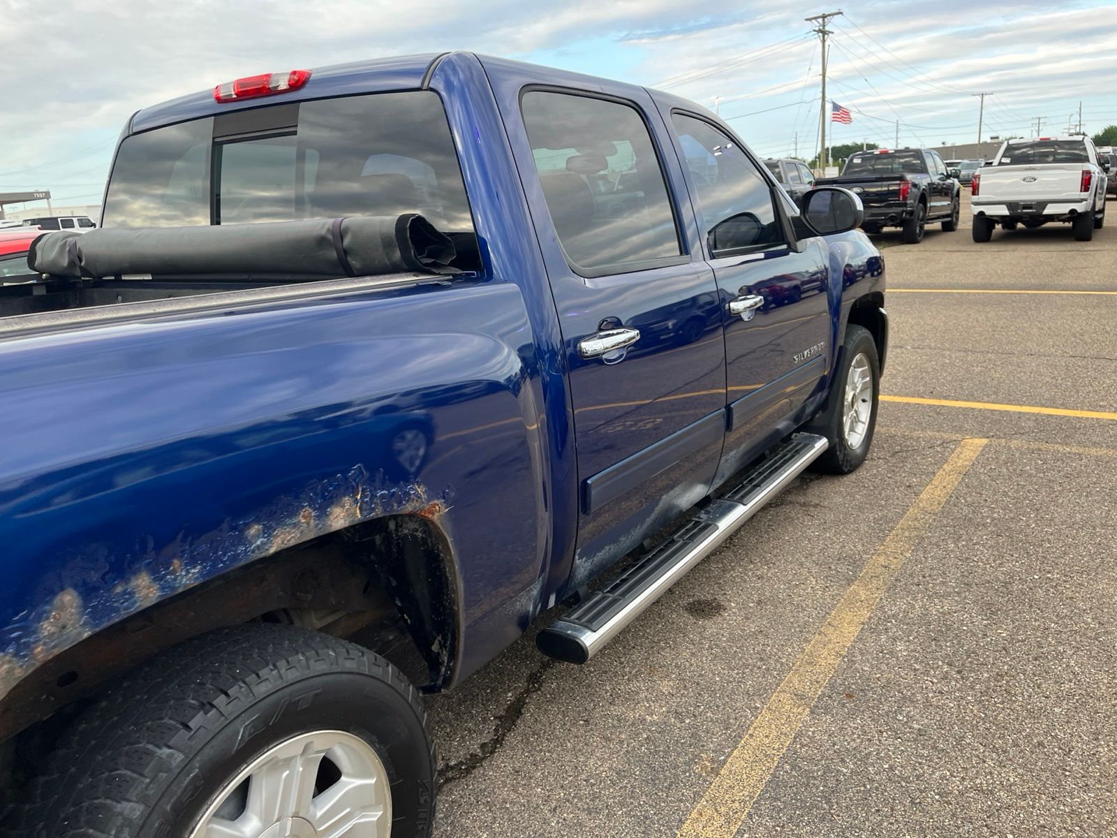 Thumbnail: 2012 Chevrolet Silverado 1500 - 15