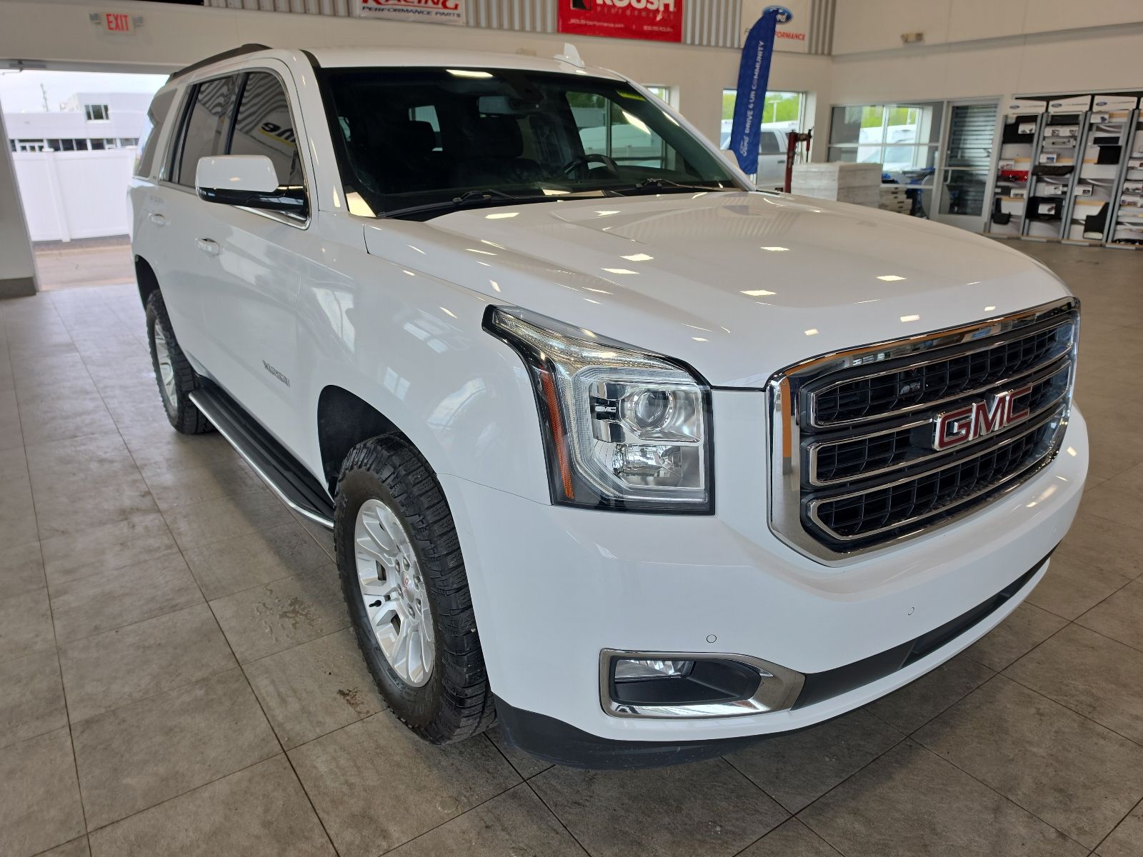 Thumbnail: 2019 GMC Yukon - 4
