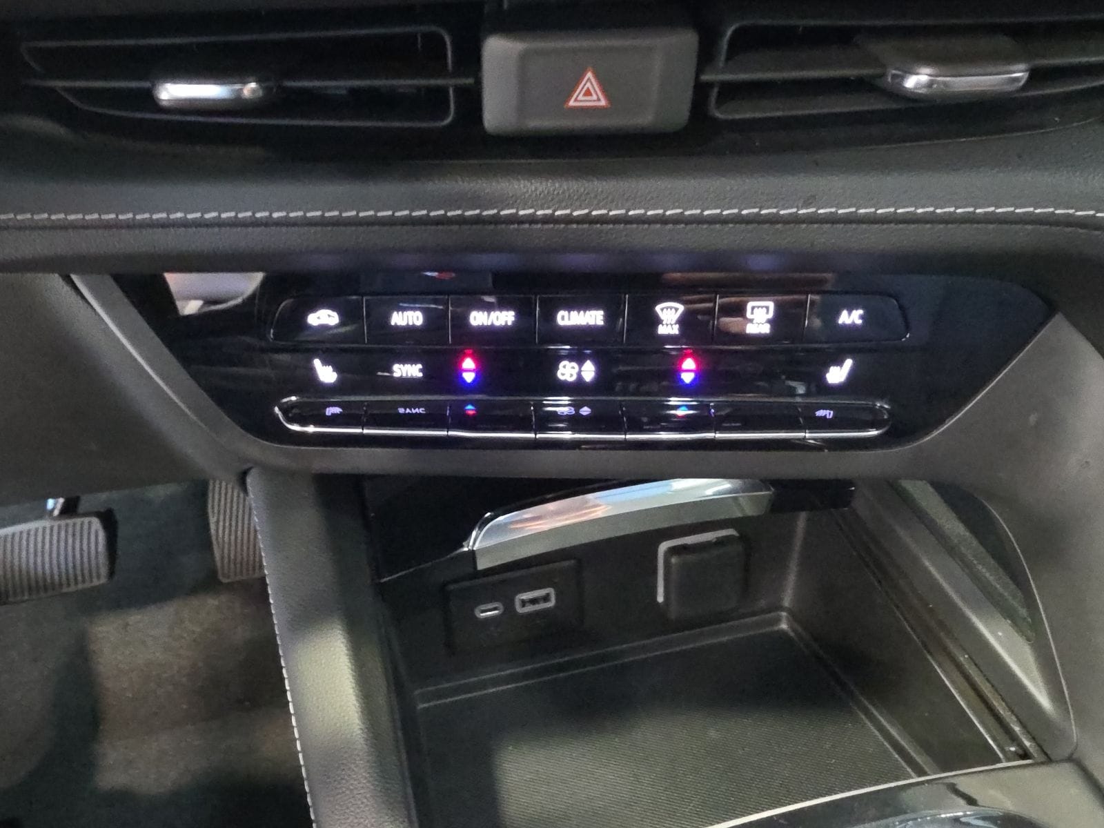 Thumbnail: 2023 Buick Envision - 22