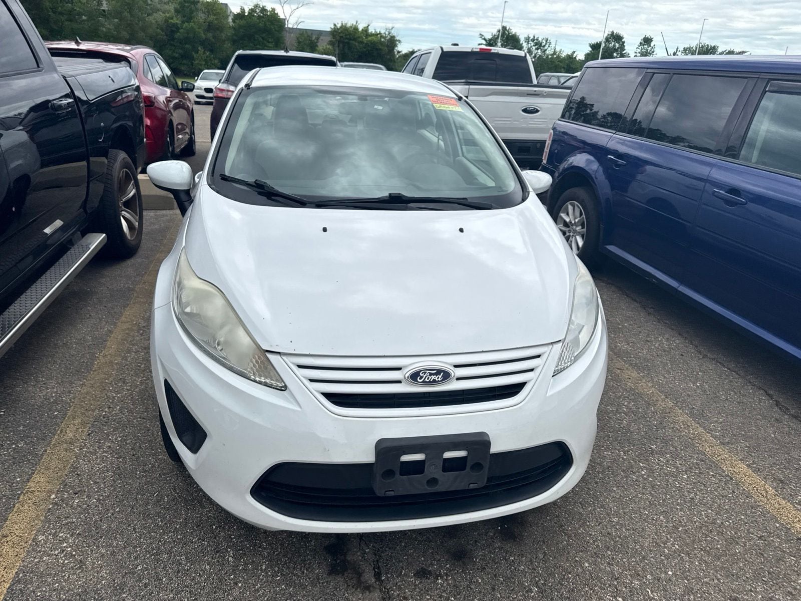Thumbnail: 2013 Ford Fiesta - 21