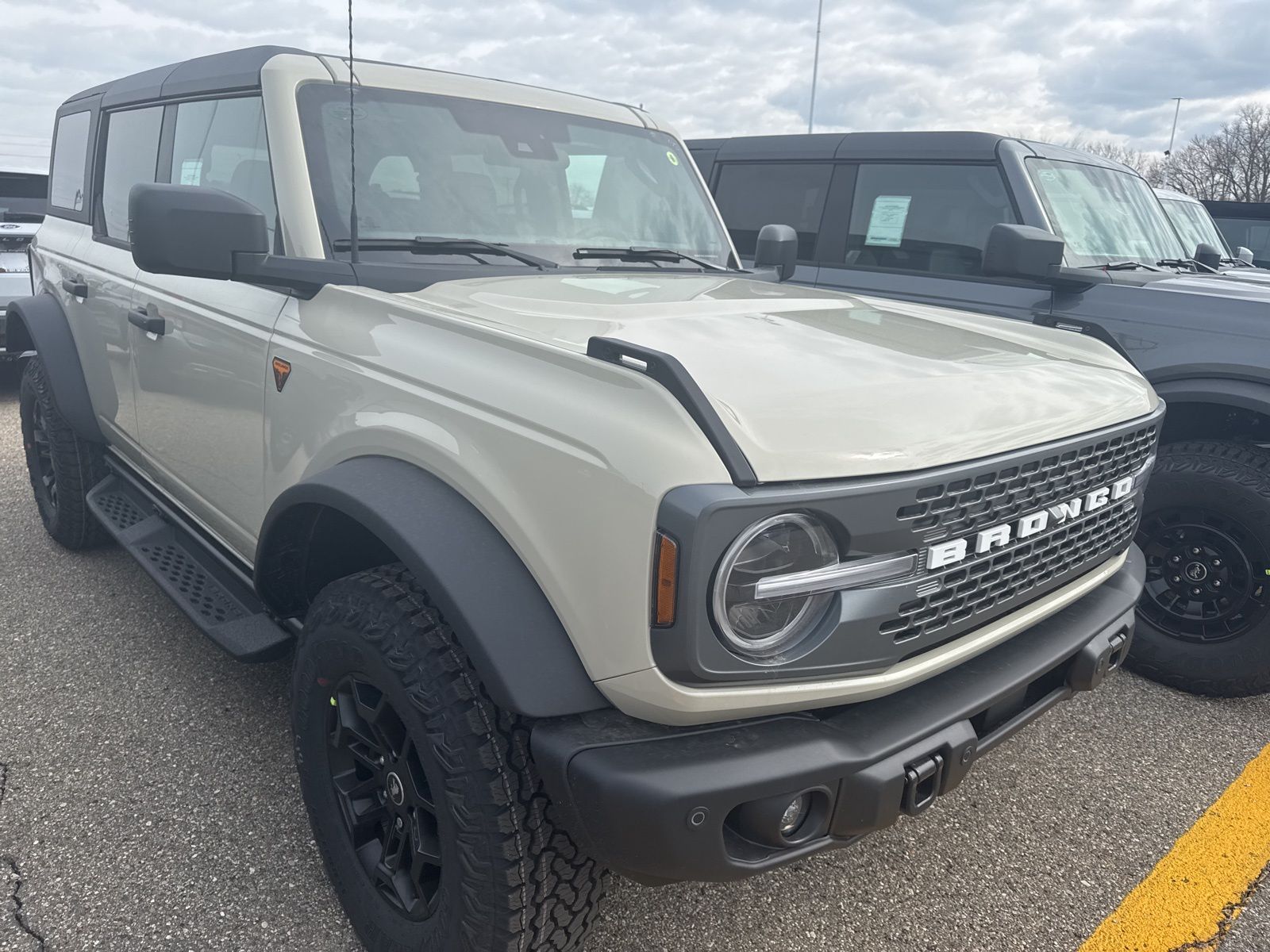 Thumbnail: 2026 Ford Bronco - 11