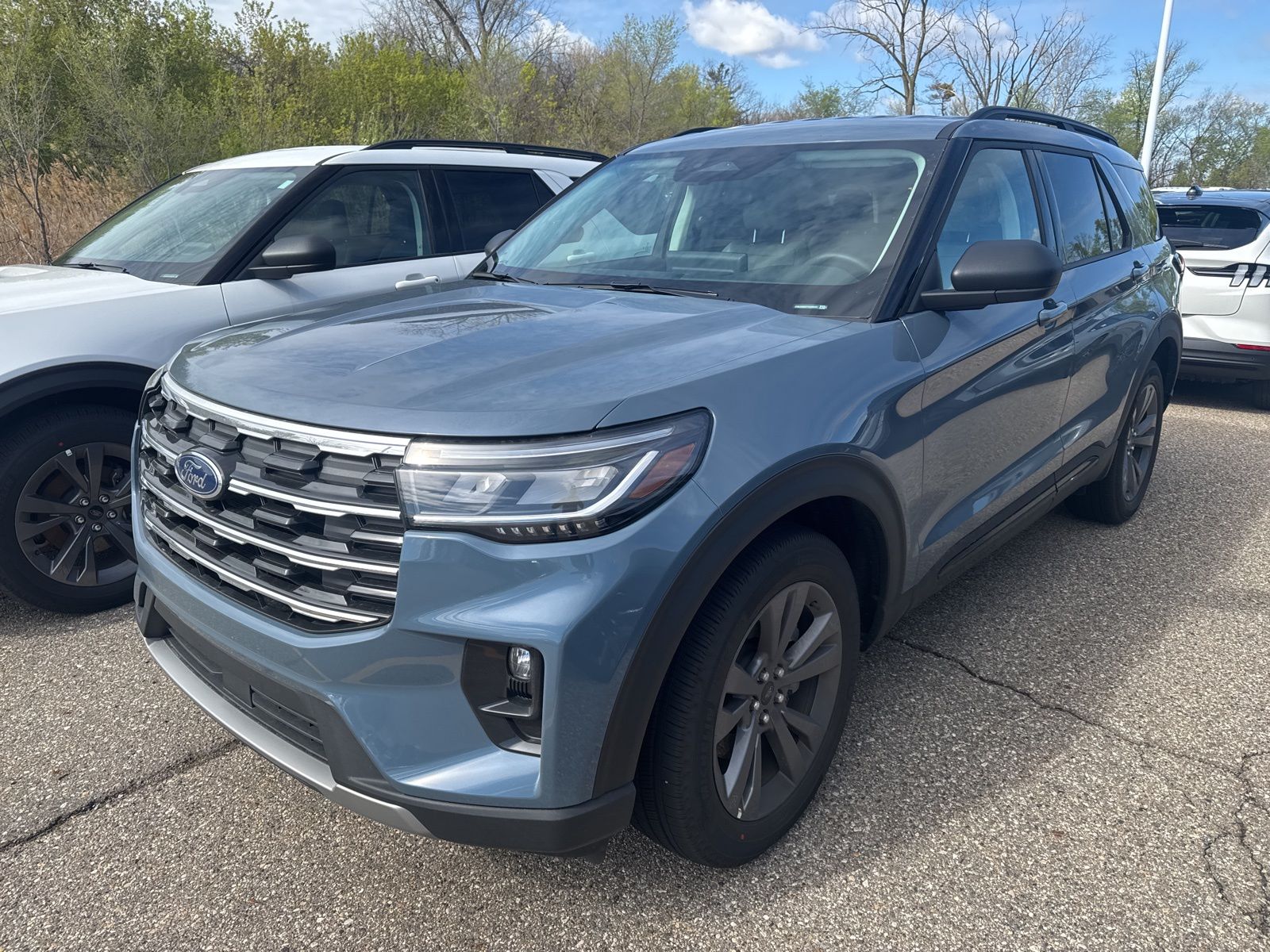 Thumbnail: 2026 Ford Explorer - 2