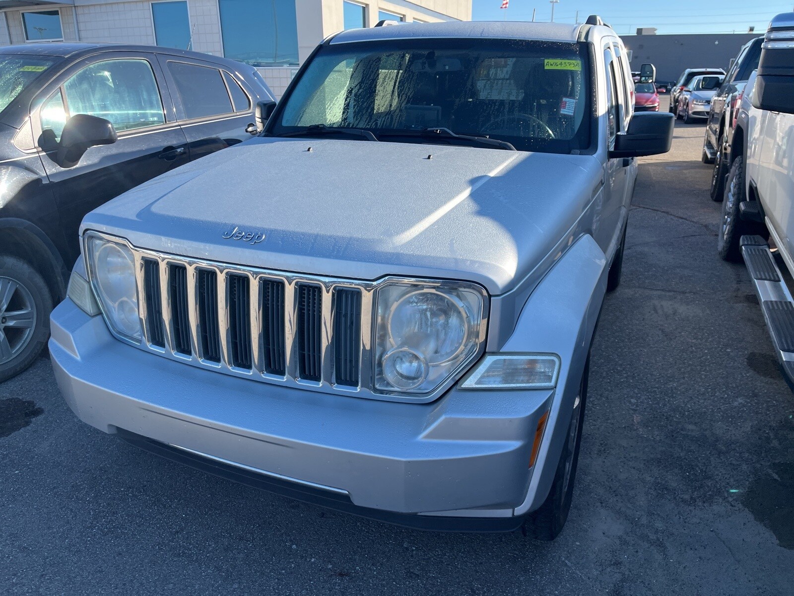 2010 Jeep Liberty Limited photo 3