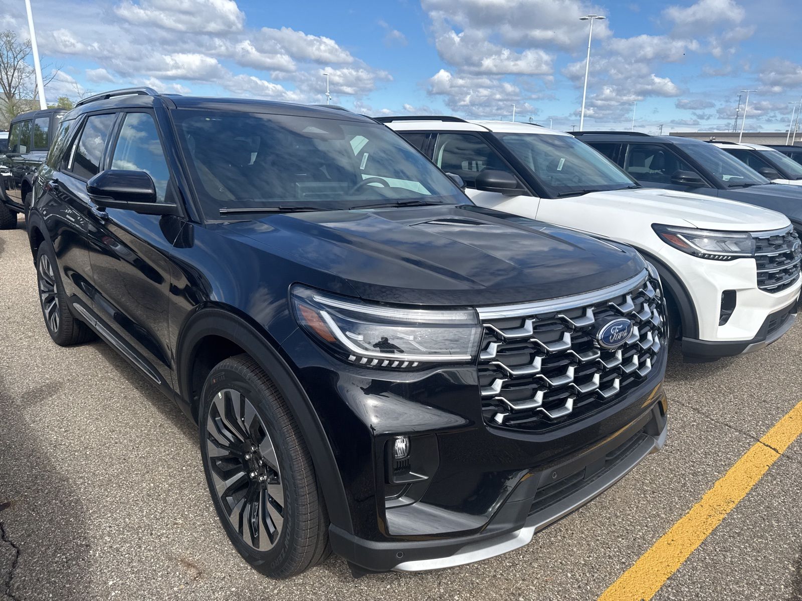Thumbnail: 2026 Ford Explorer - 5