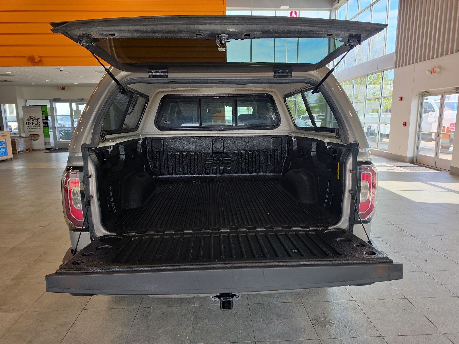 Thumbnail: 2017 GMC Sierra 1500 - 34