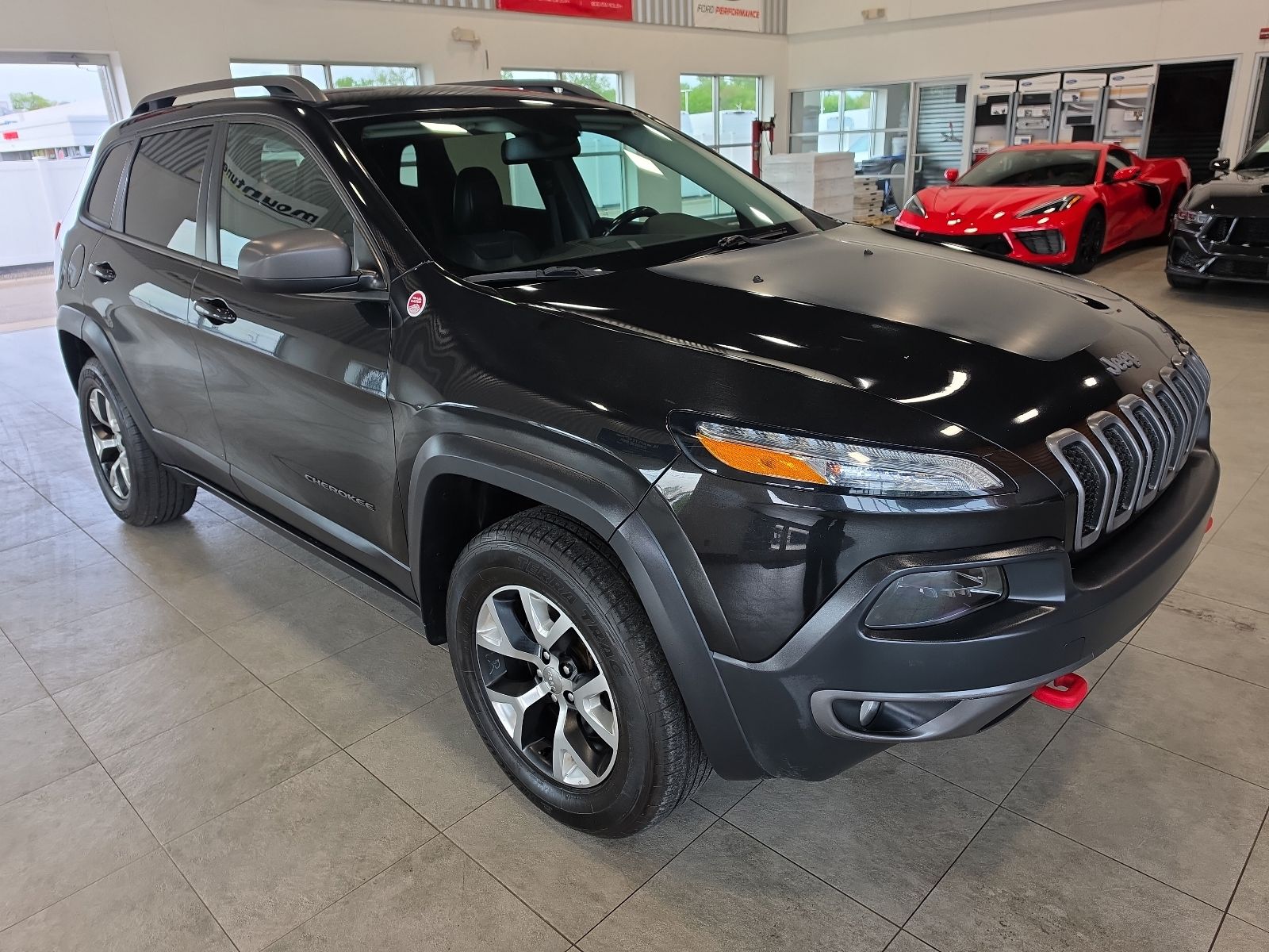 Thumbnail: 2016 Jeep Cherokee - 6