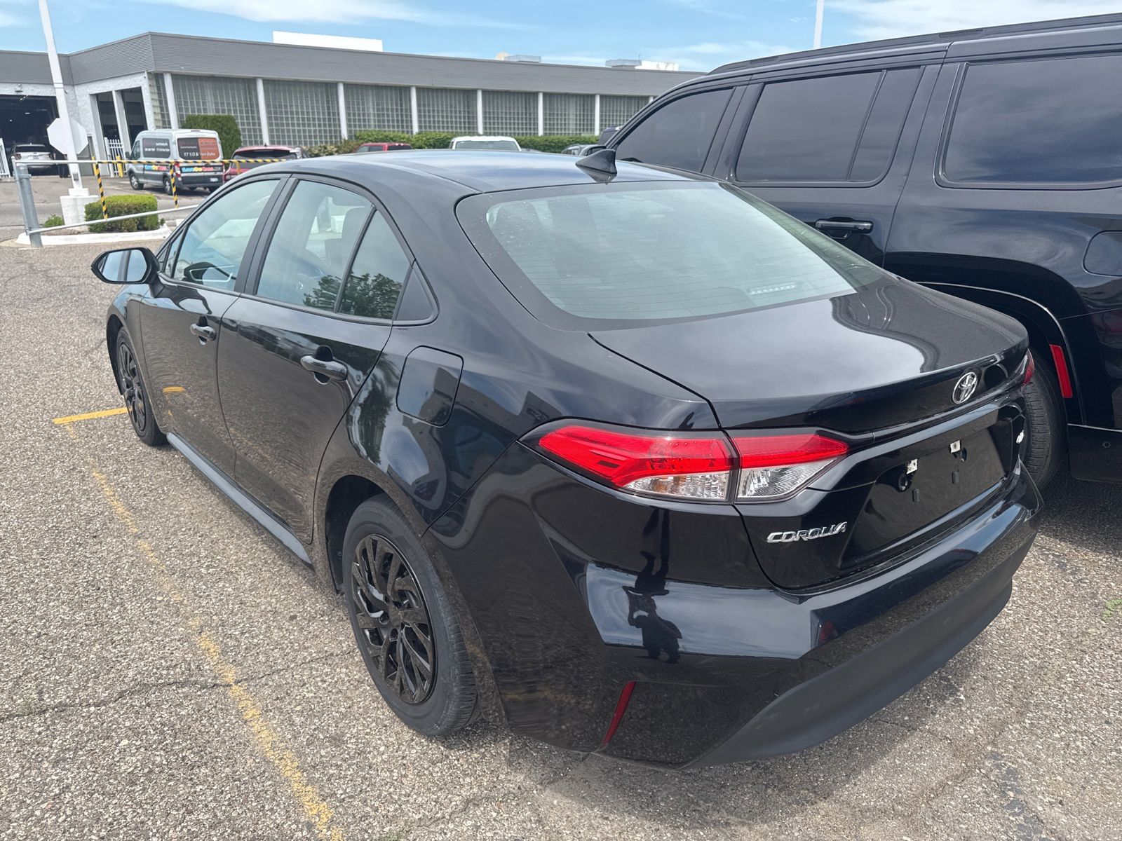 Thumbnail: 2024 Toyota Corolla - 25