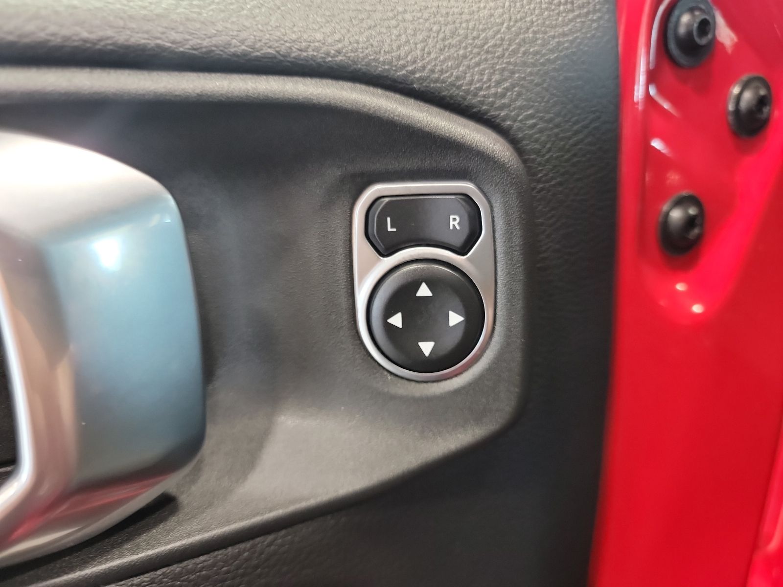 Thumbnail: 2024 Jeep Wrangler - 19