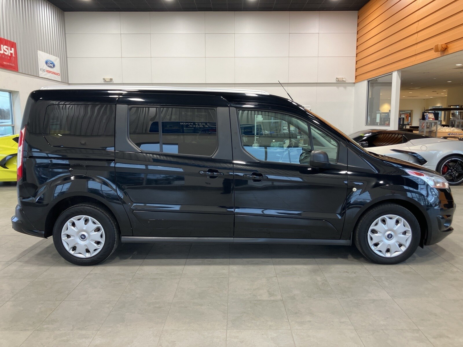 2018 Ford Transit Connect XLT Wagon photo 4