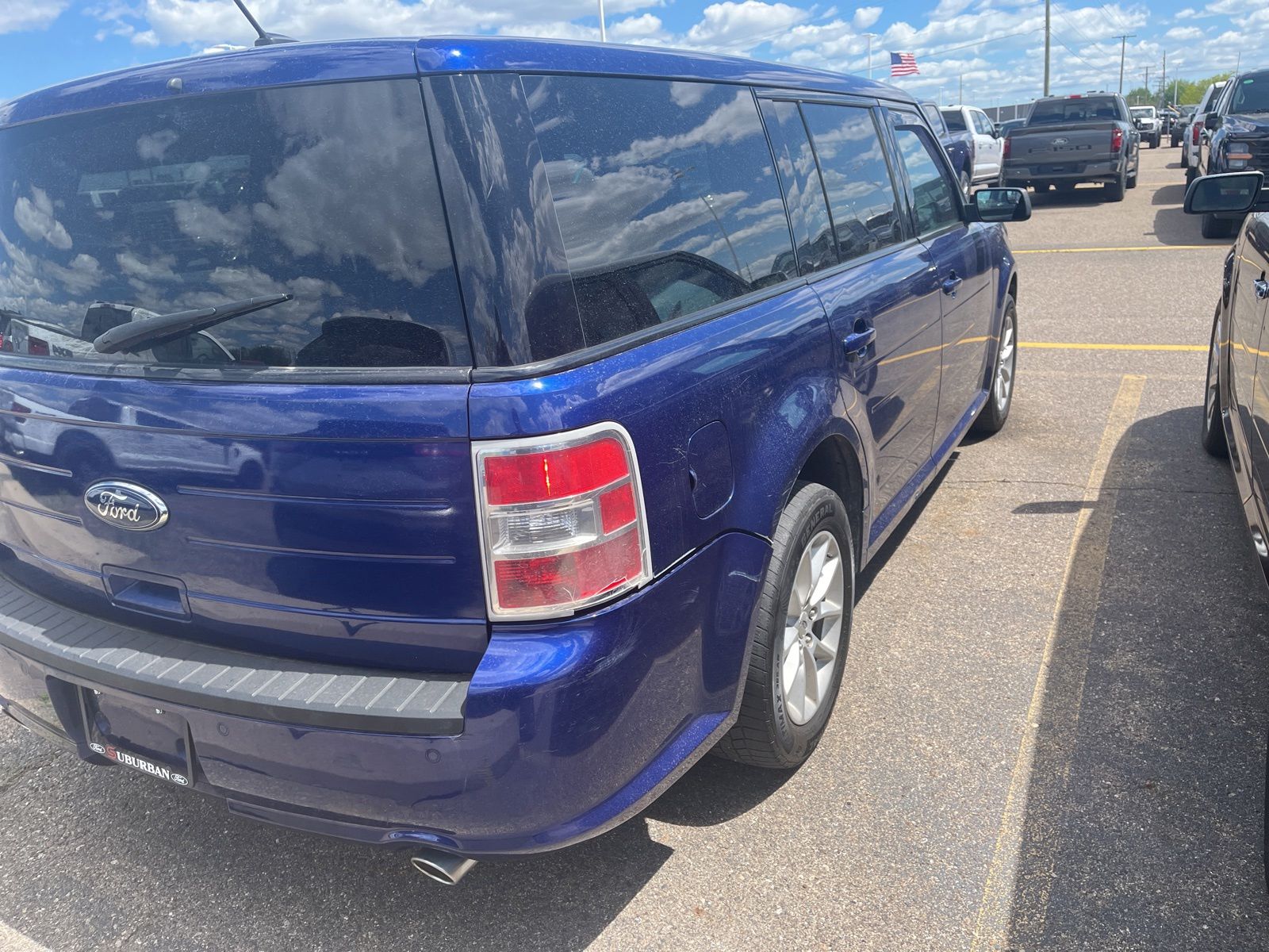 Thumbnail: 2013 Ford Flex - 14