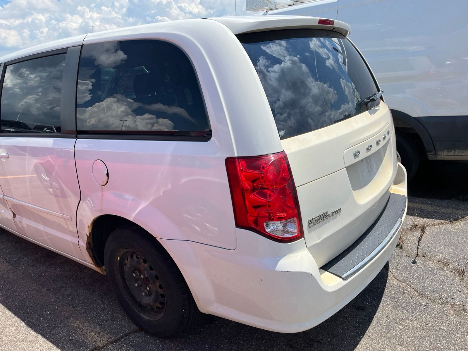 Thumbnail: 2013 Dodge Grand Caravan - 9